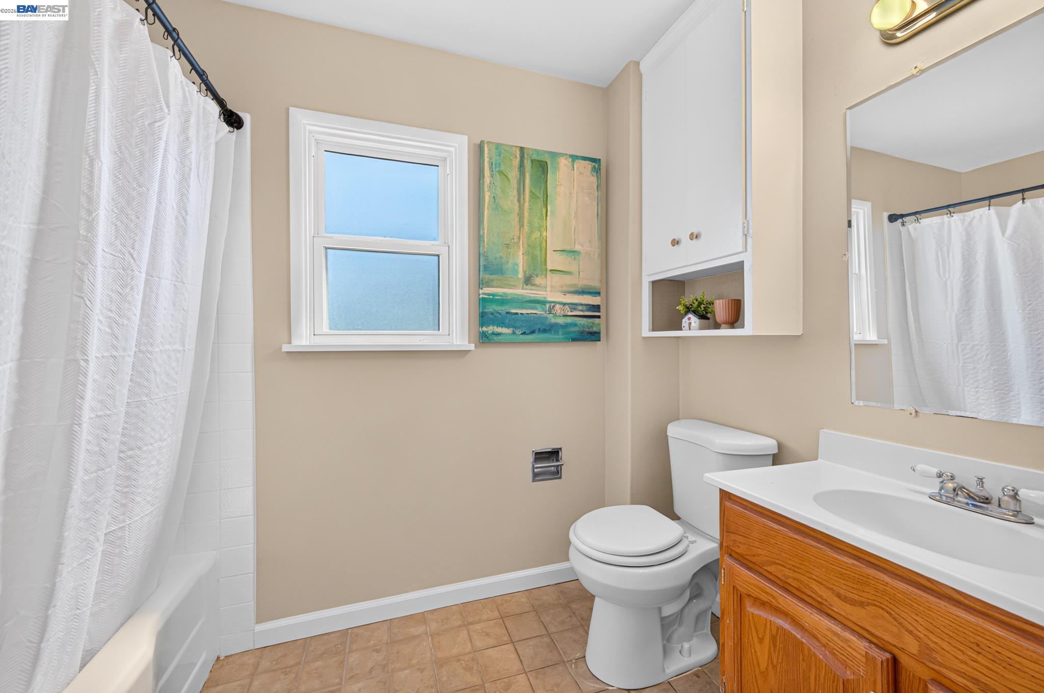 8382 Golf Links Rd, Oakland CA 94605 — photo 25