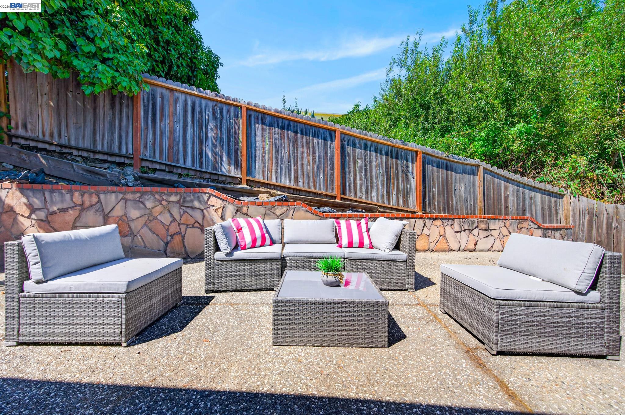 8382 Golf Links Rd, Oakland CA 94605 — photo 27
