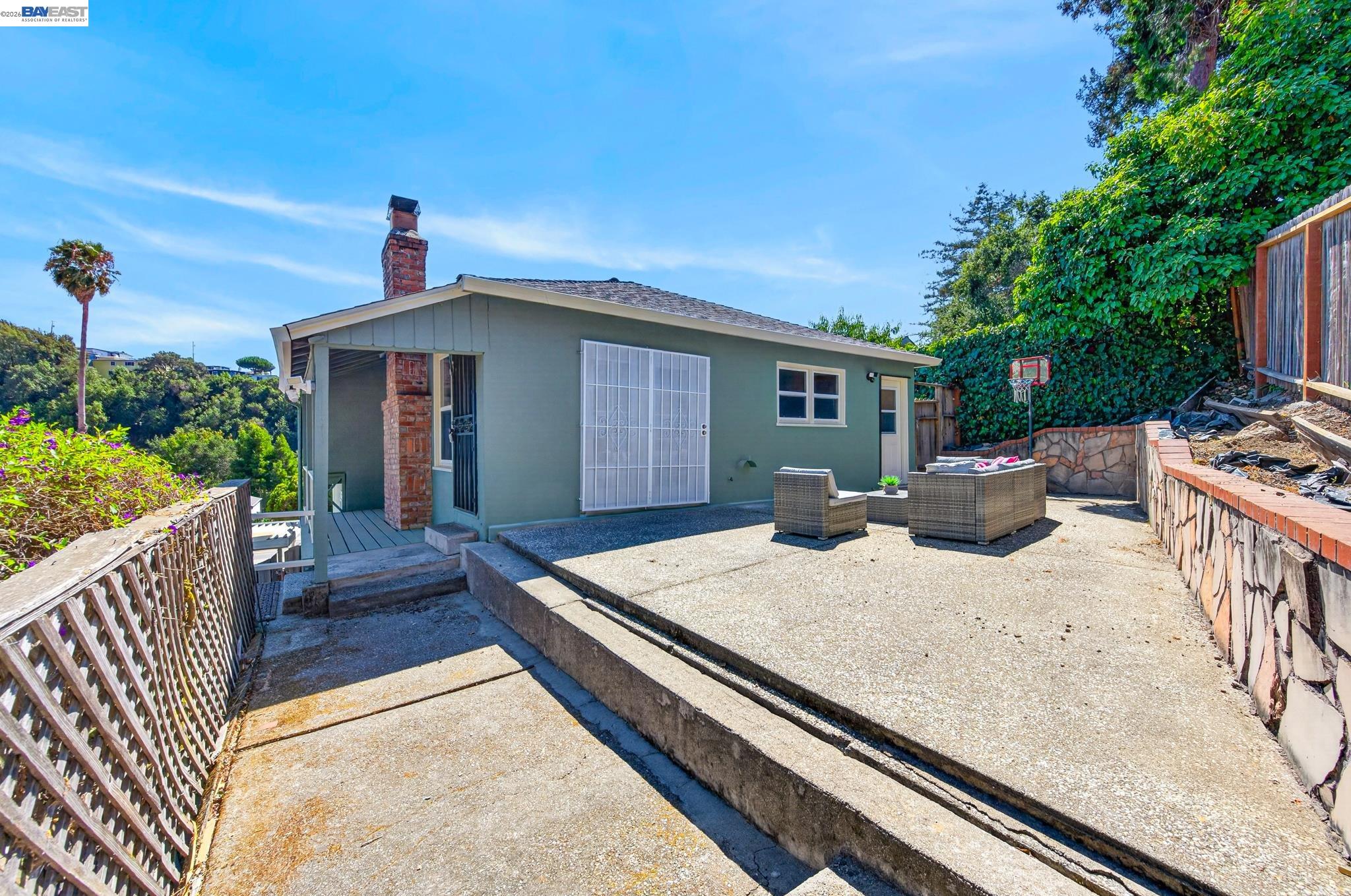 8382 Golf Links Rd, Oakland CA 94605 — photo 29