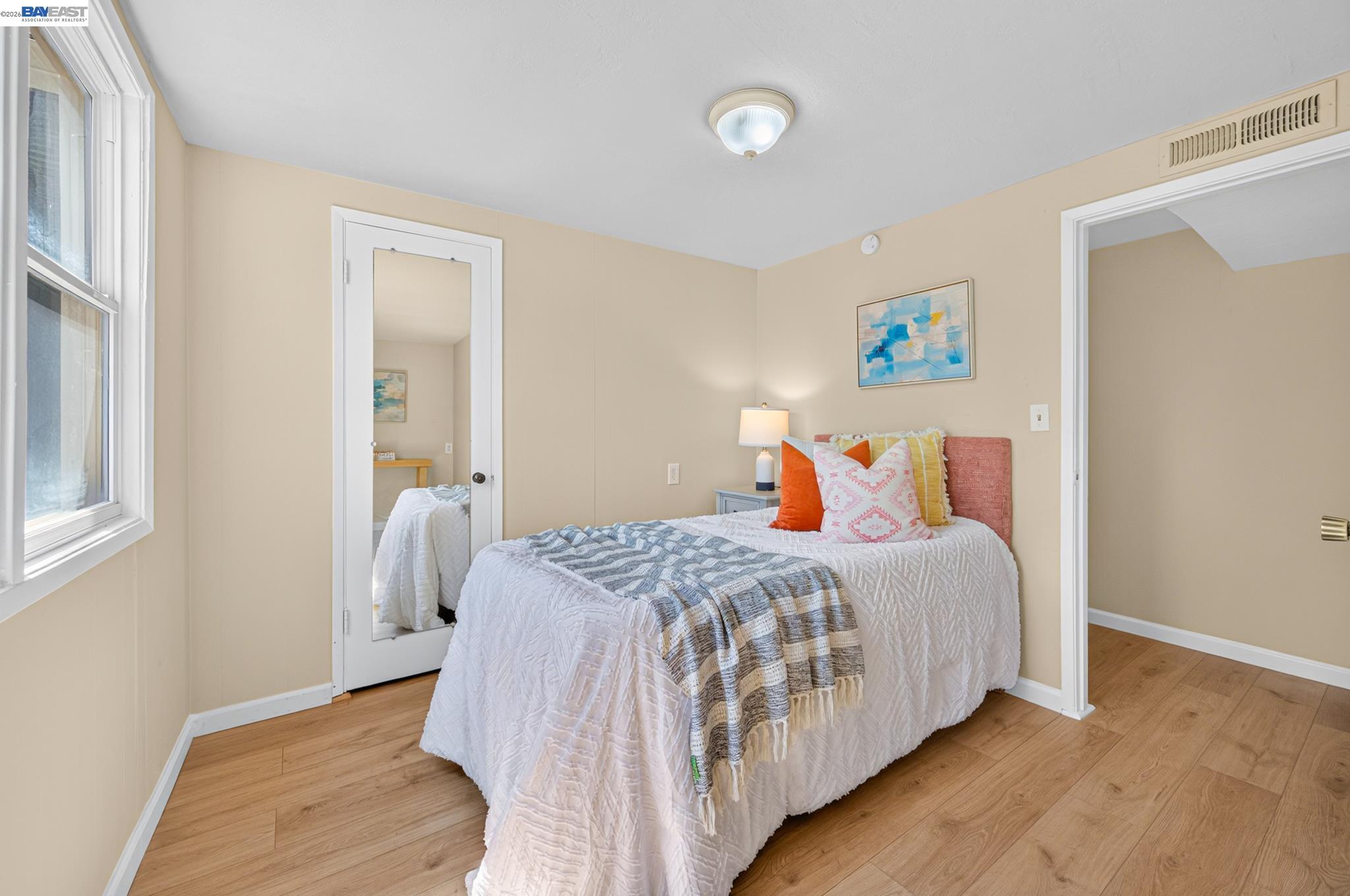 8382 Golf Links Rd, Oakland CA 94605 — photo 10