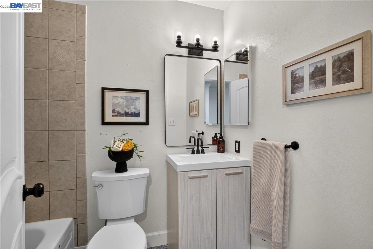 8172 Arroyo Dr # 3, Pleasanton CA 94588 — photo 23