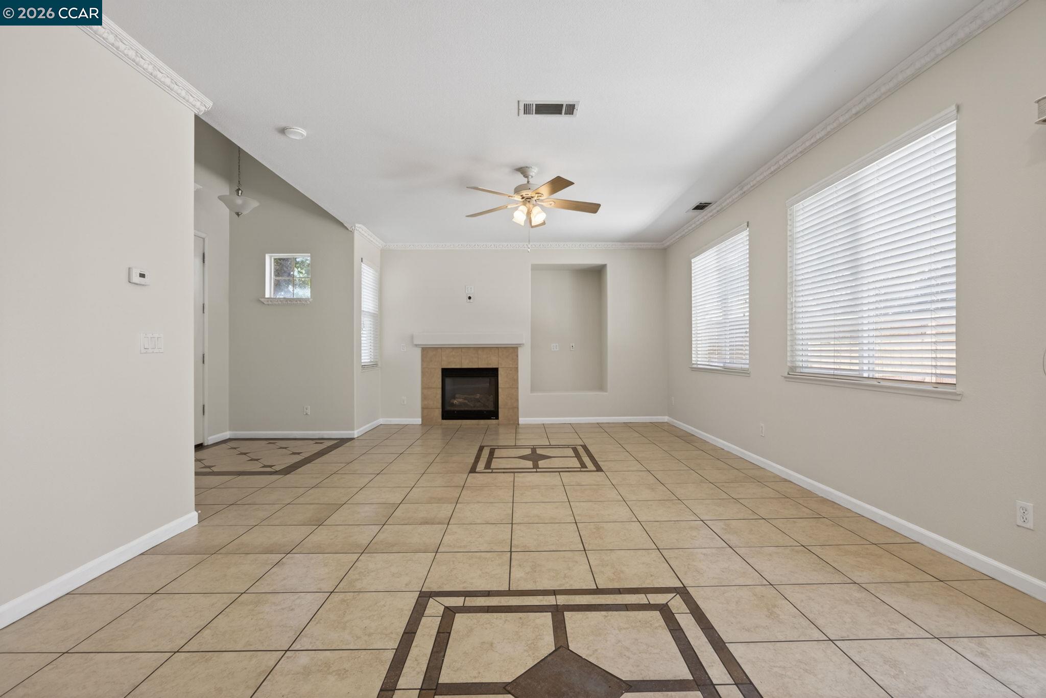 149 Maidenhair St, Pittsburg CA 94565 — photo 11