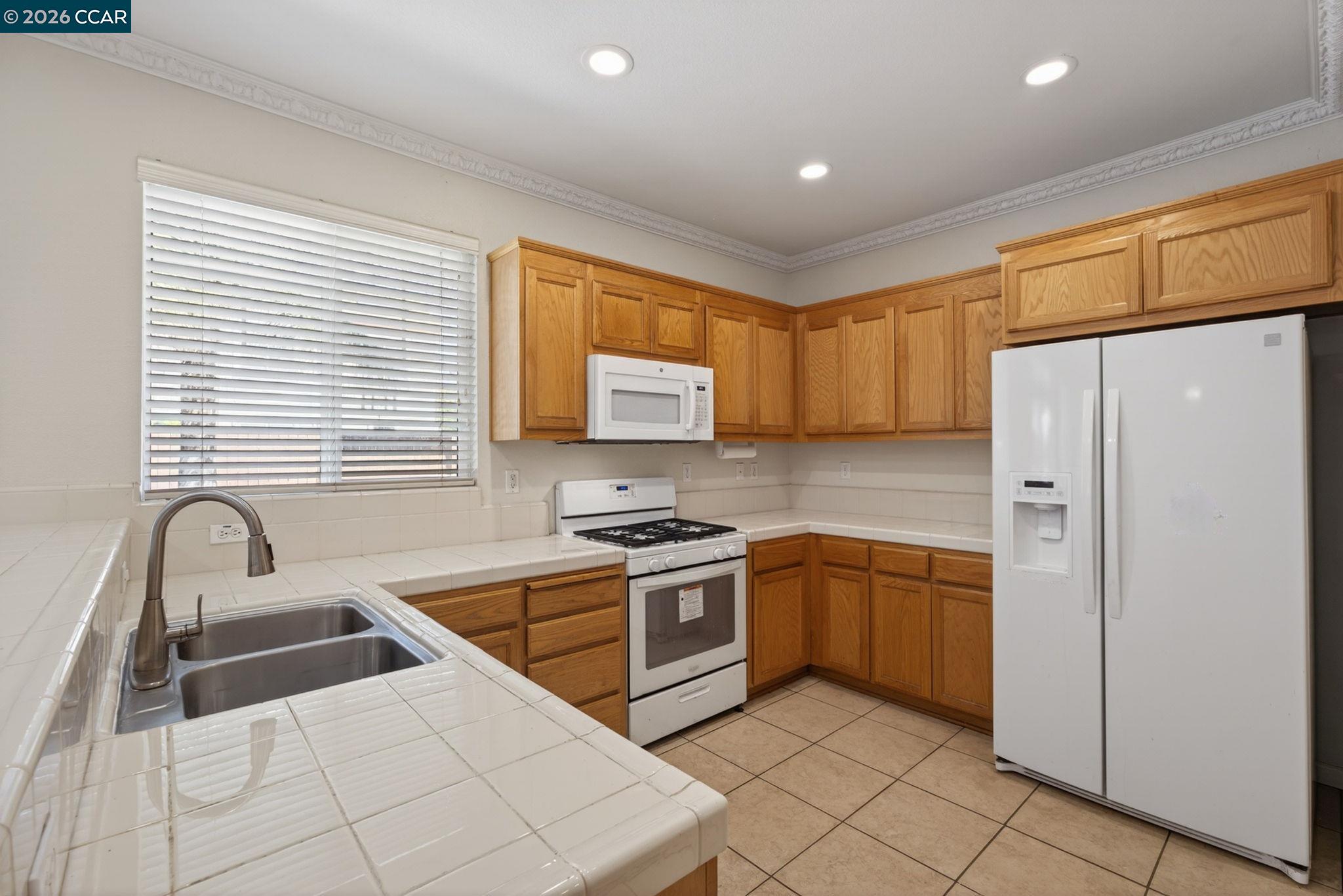 149 Maidenhair St, Pittsburg CA 94565 — photo 19