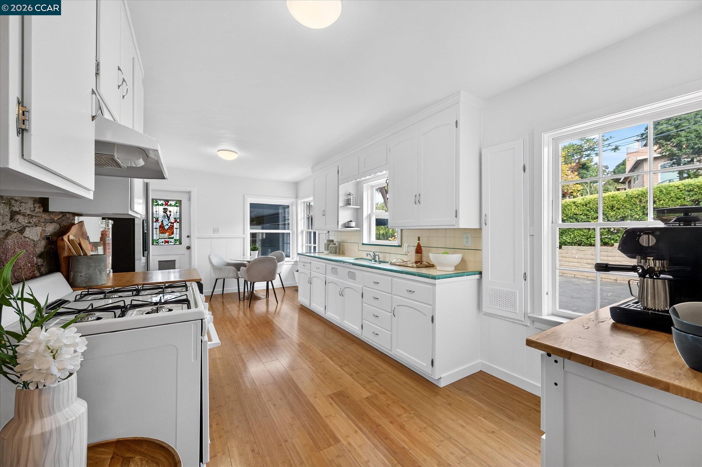425 Hichborn St, Vallejo CA 94590 — photo 13