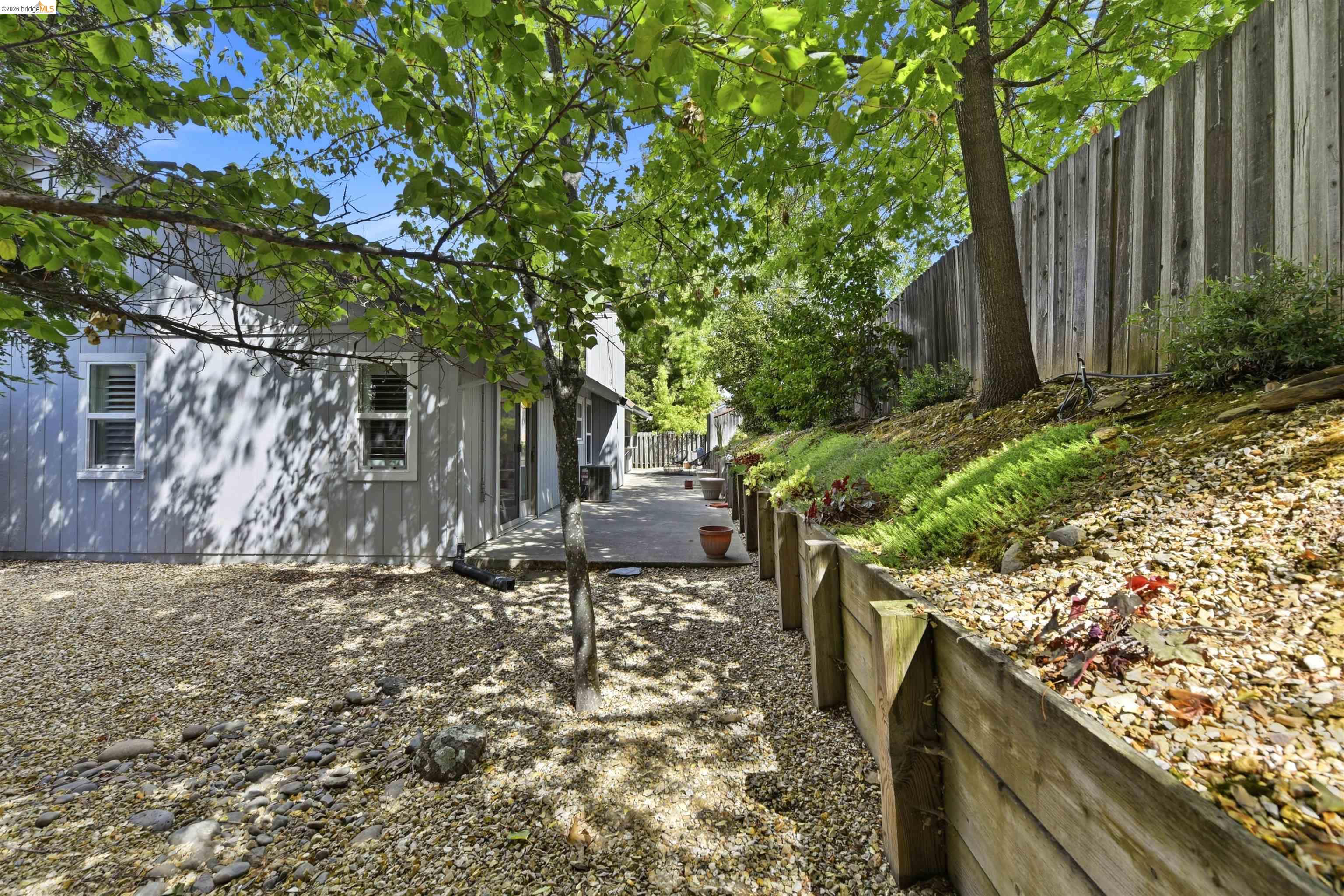 1734 Canberra Pl, El Dorado Hills CA 95762 — photo 40