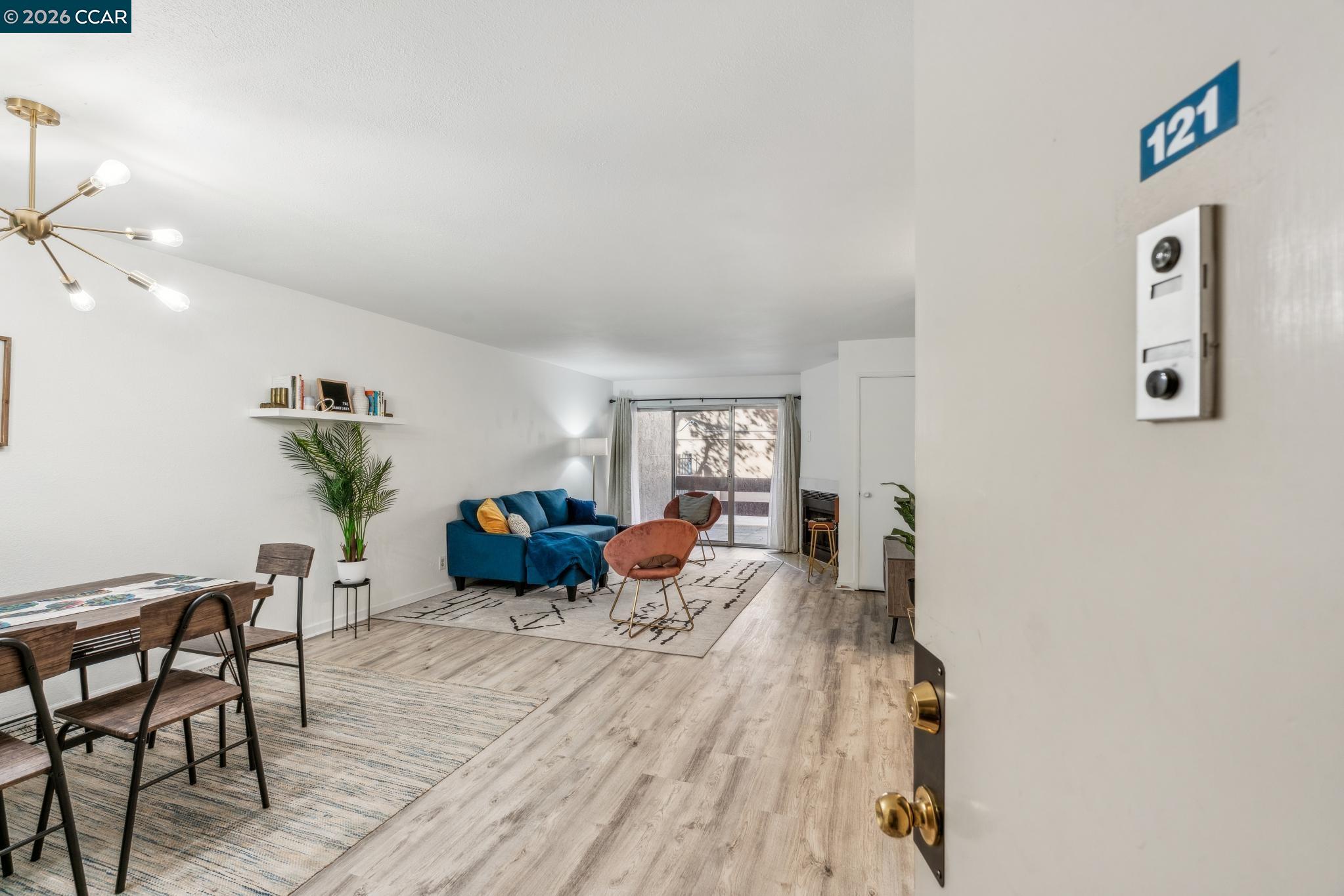 2121 Vale Rd 121, San Pablo