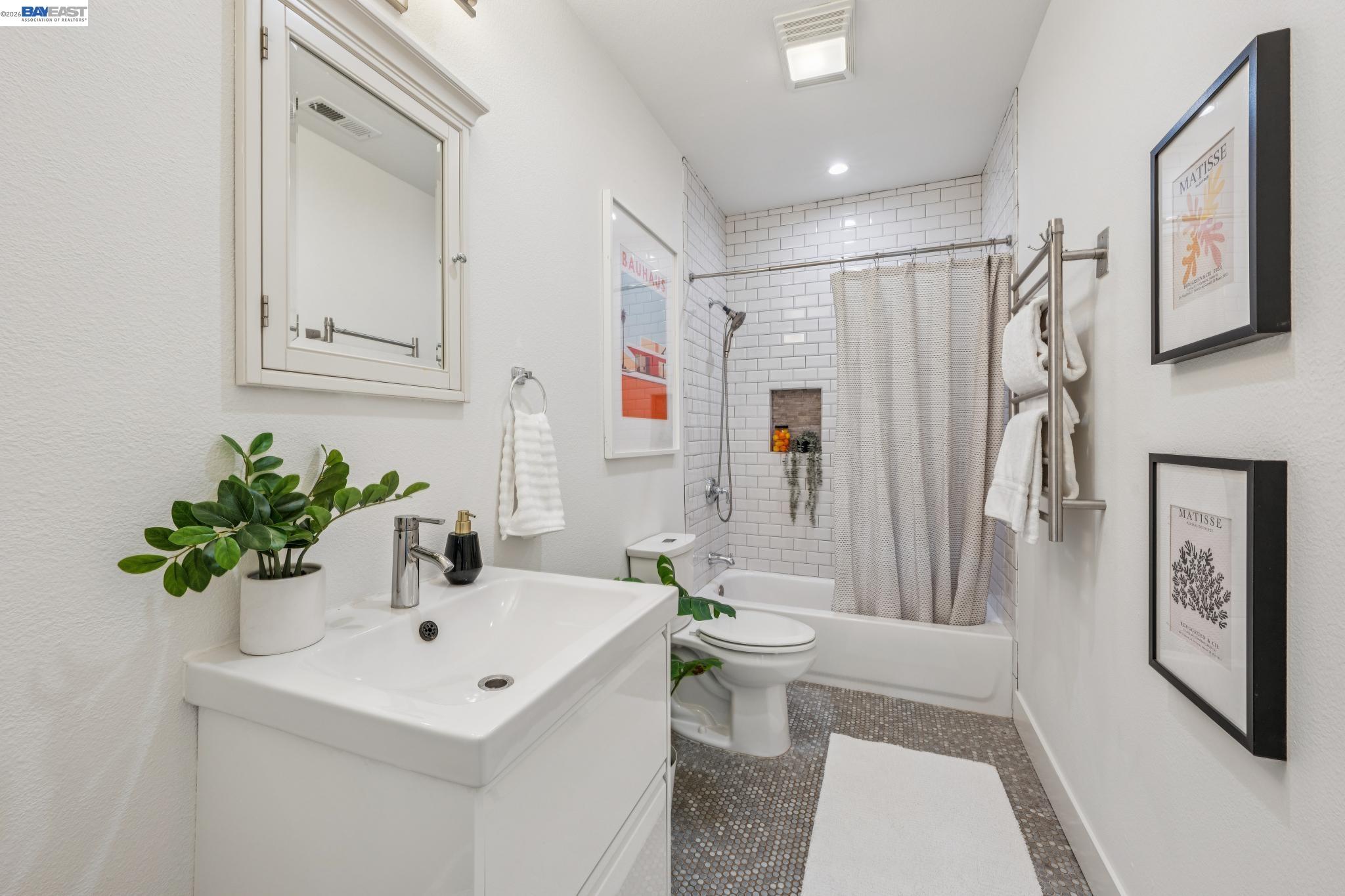 1020 53RD STREET, Oakland CA 94608 — photo 25