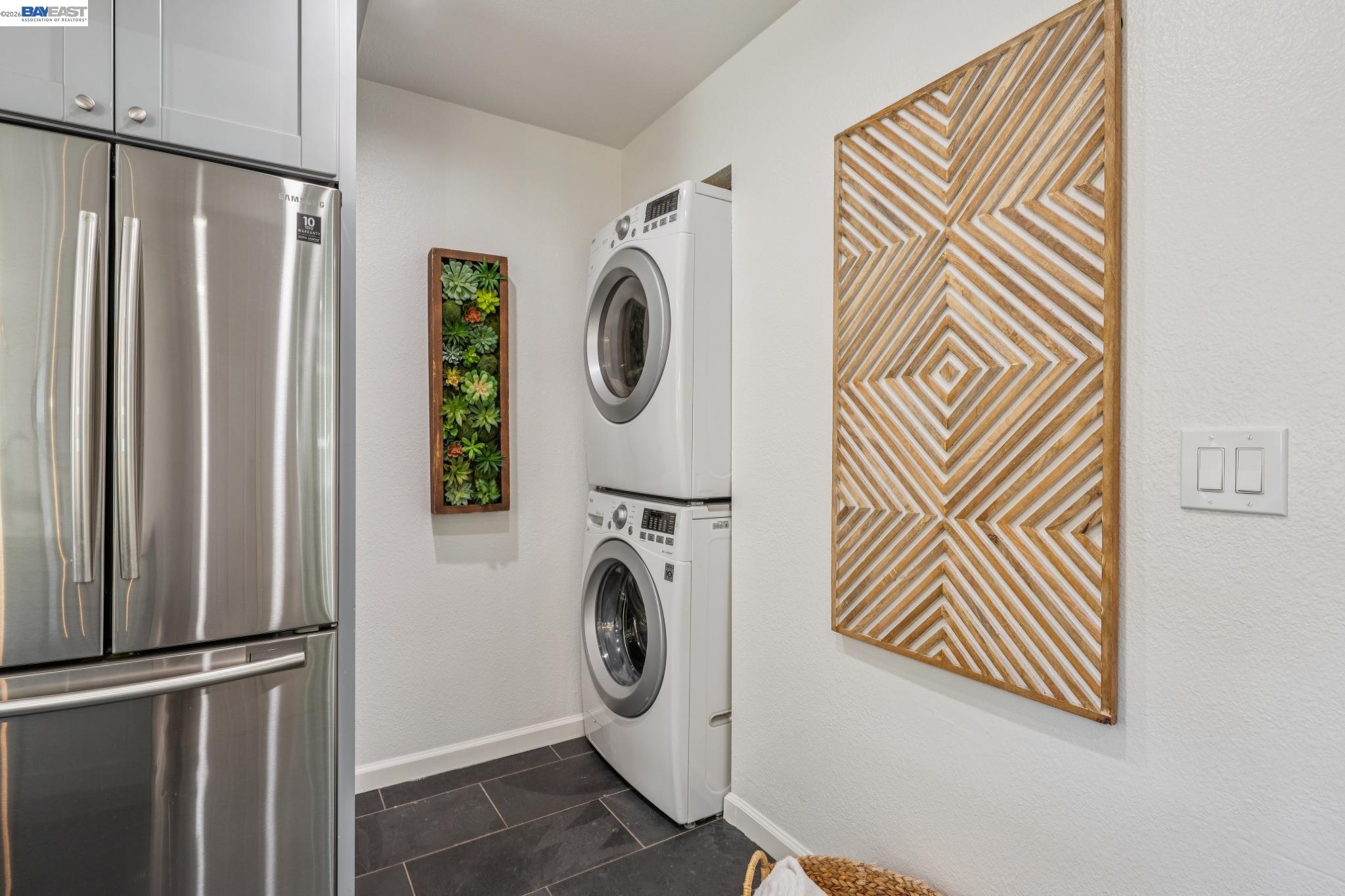 1020 53RD STREET, Oakland CA 94608 — photo 39