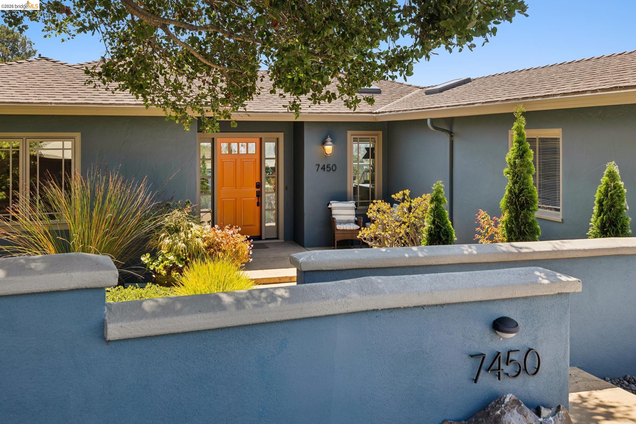 7450 Terrace Dr, El Cerrito