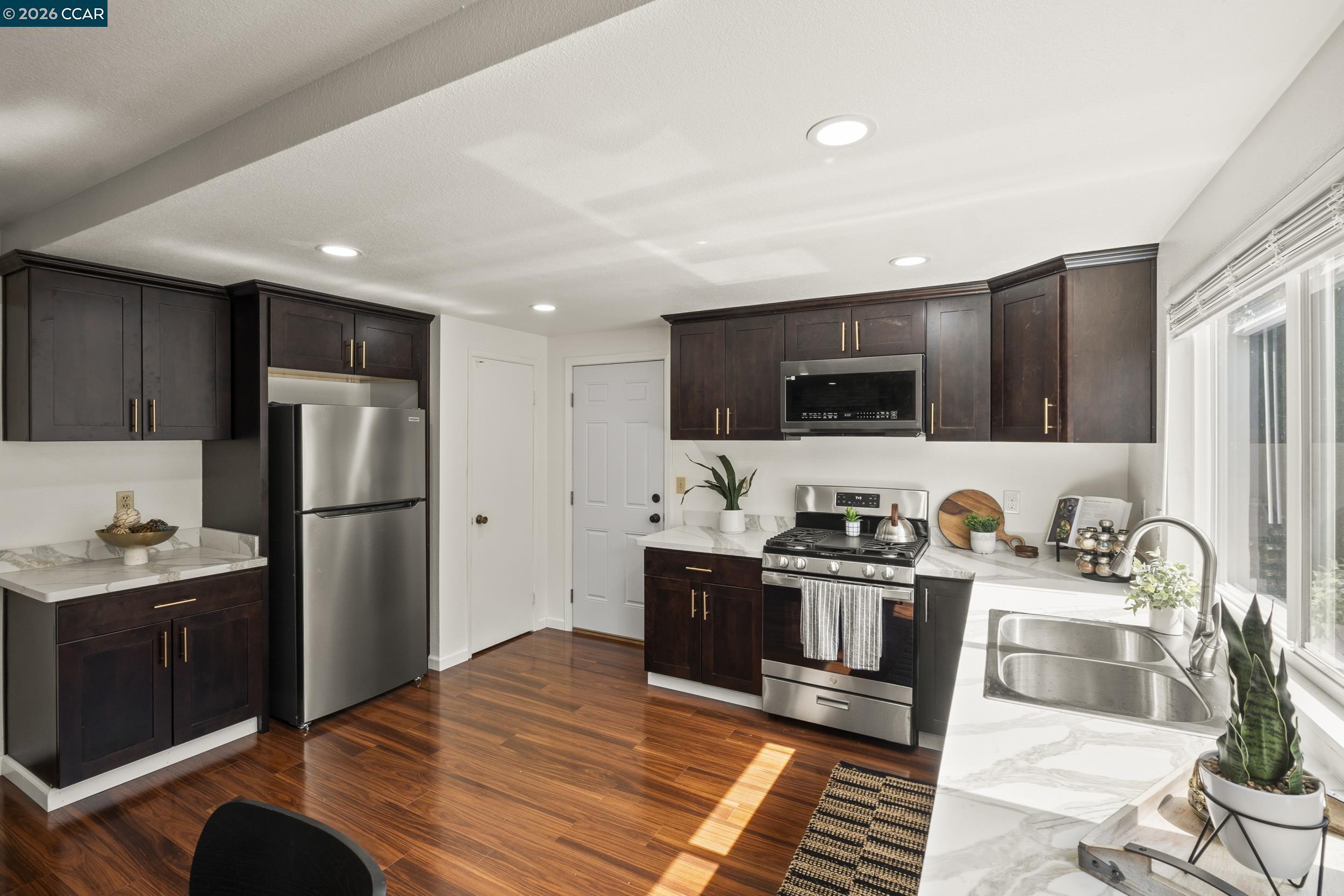 483 Brunswick Dr, Vallejo CA 94591 — photo 15
