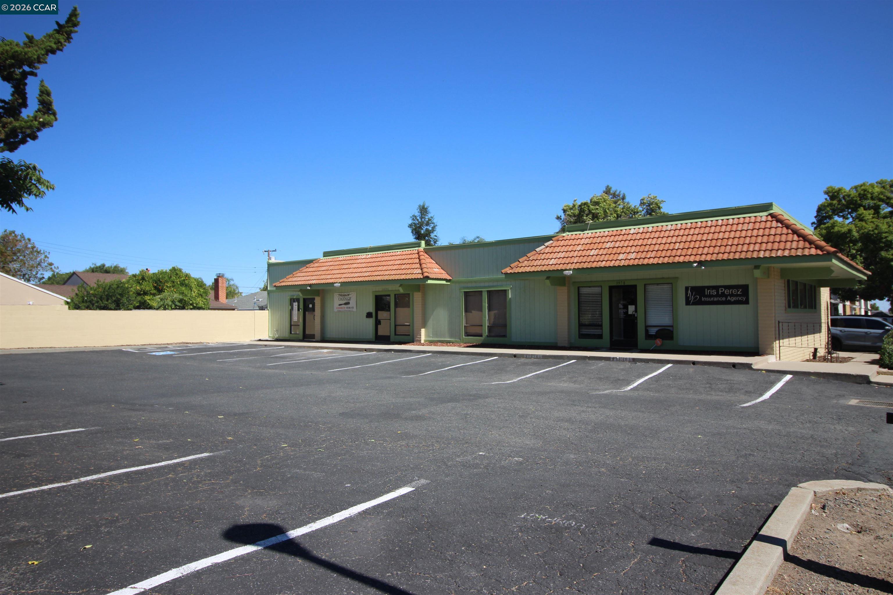 3978 Railroad Ave, Pittsburg CA 94565
