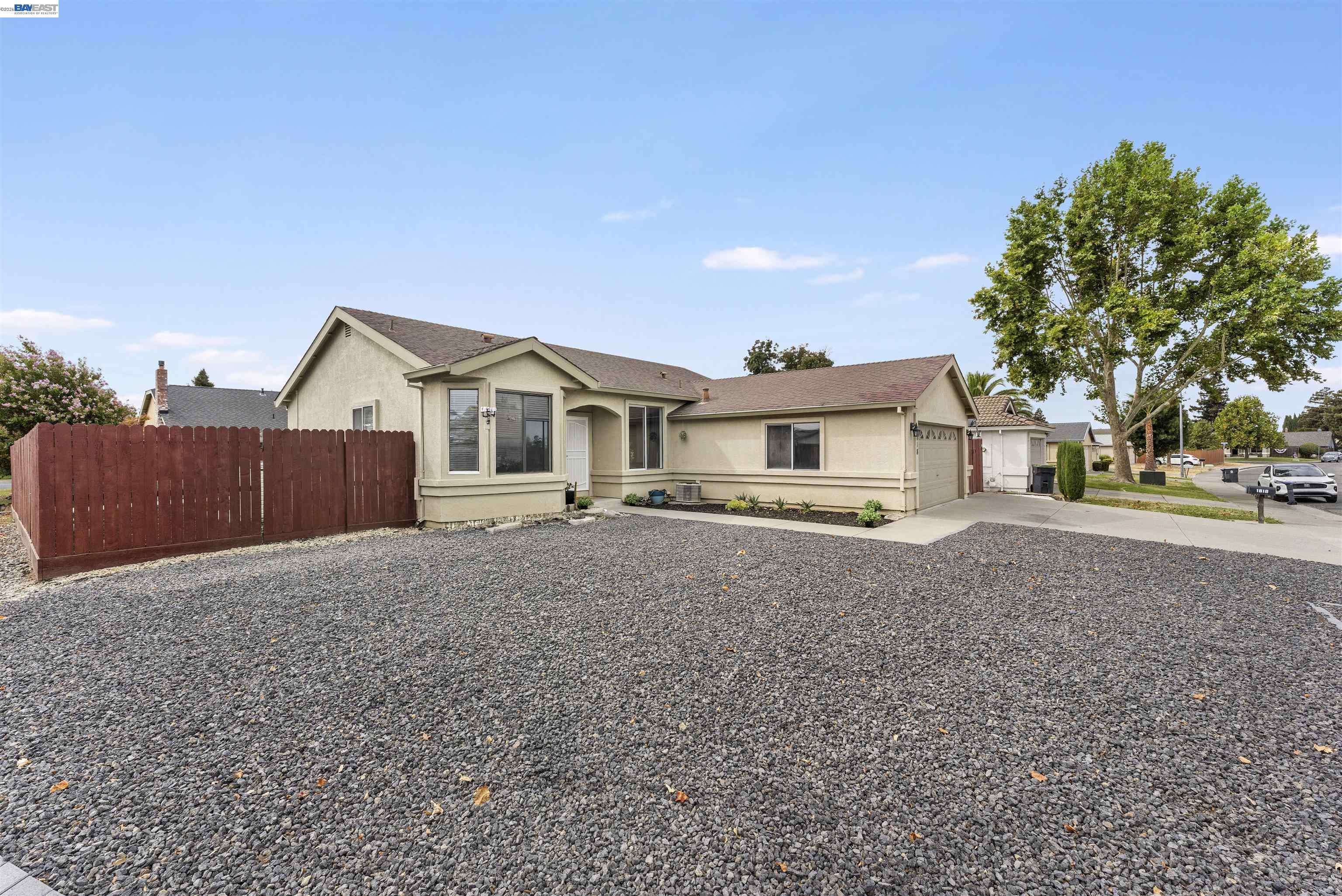 1618 Paseo Flores Dr, Suisun City CA 94585 — photo 6