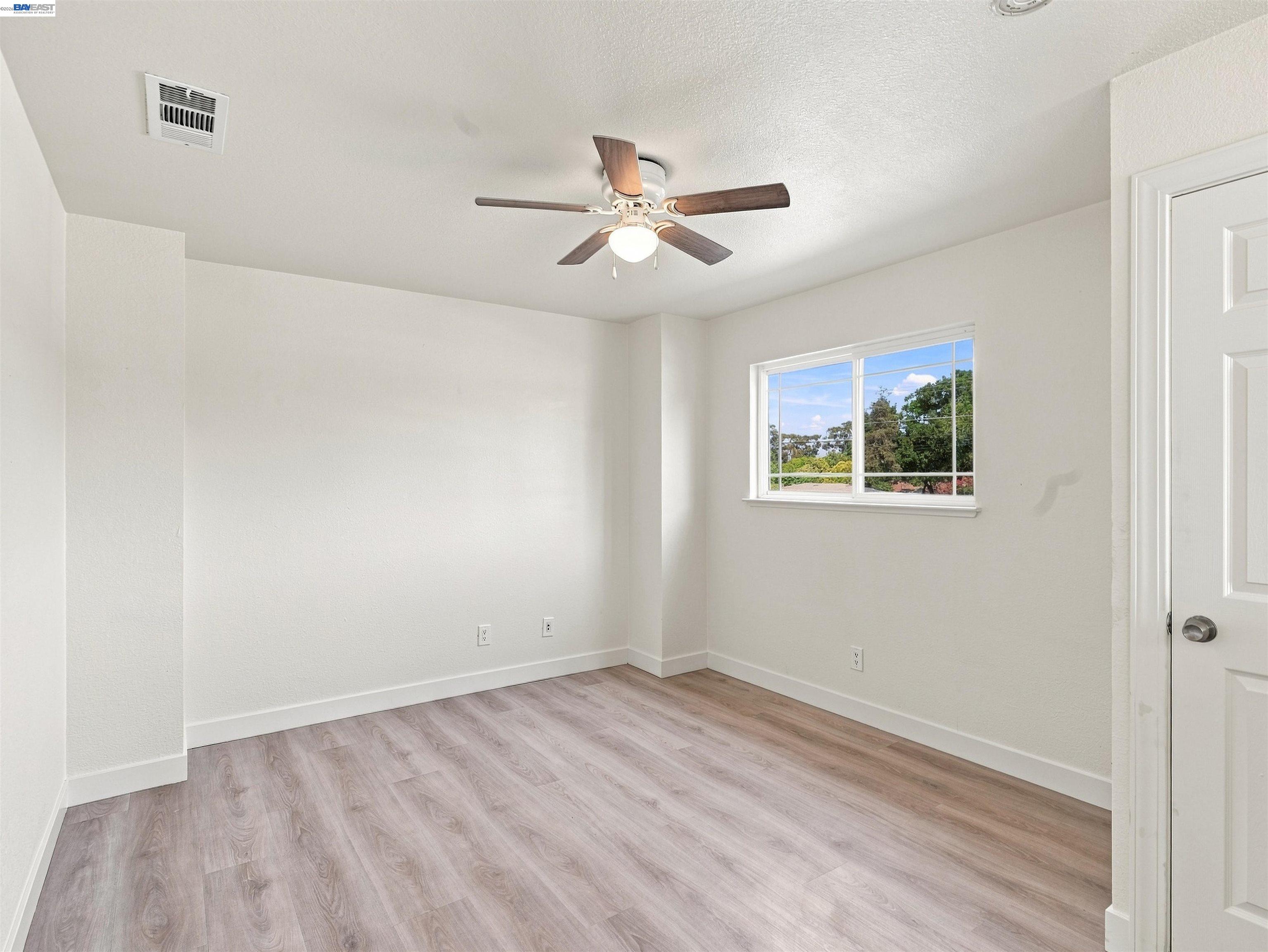 112 Jimno Ave, Pittsburg CA 94565 — photo 17