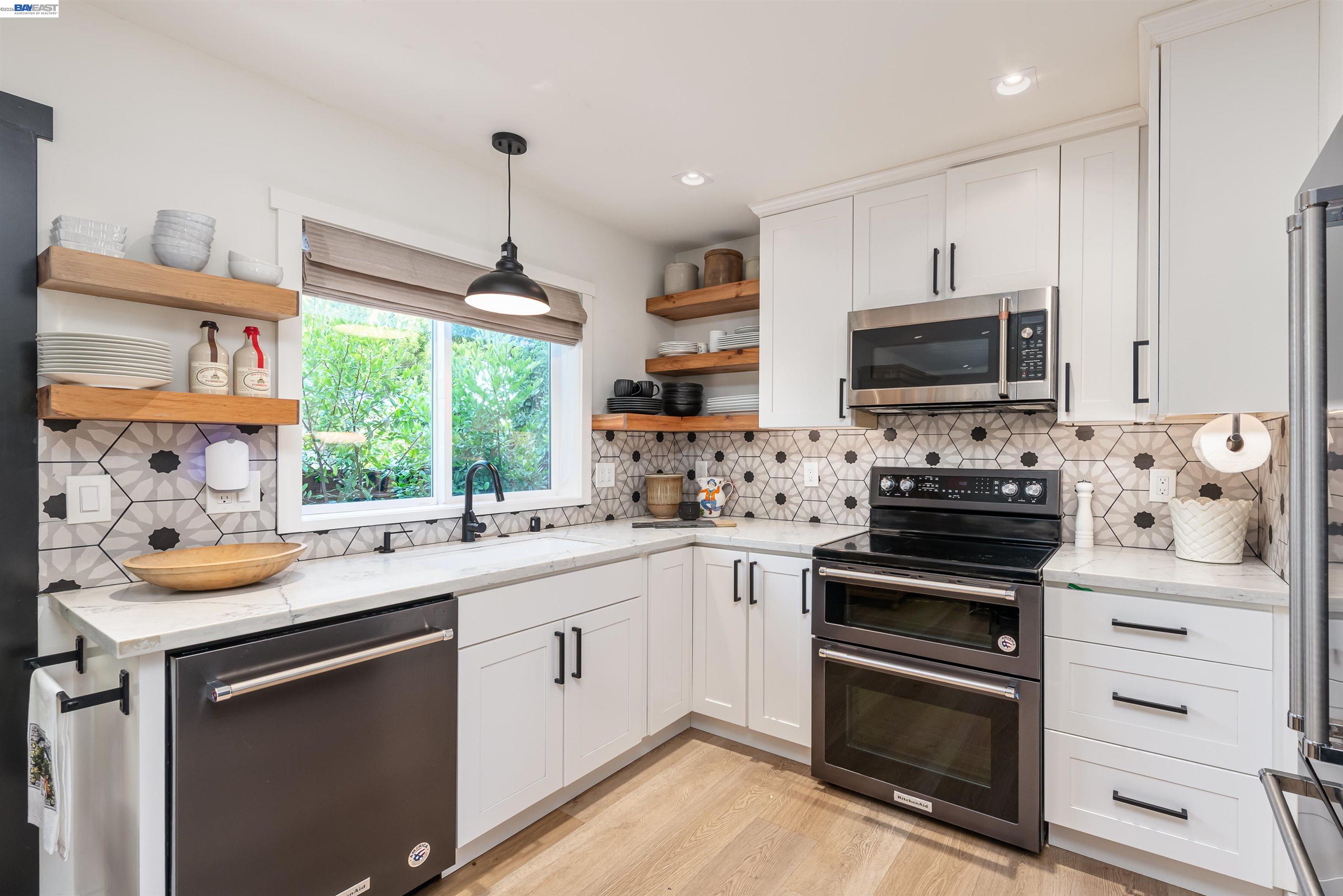 3229 Toyon Ter, Alameda CA 94501 — photo 48