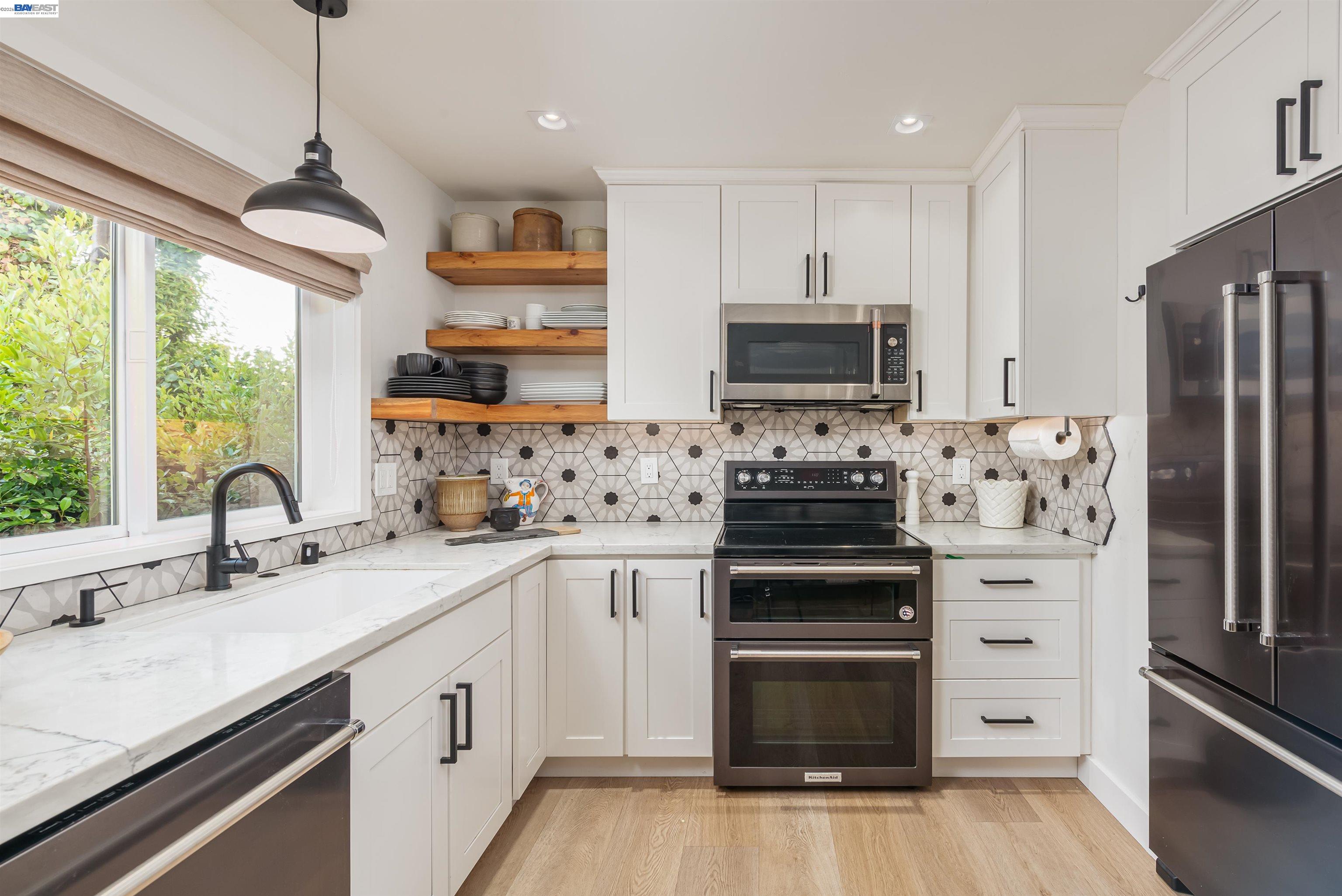 3229 Toyon Ter, Alameda CA 94501 — photo 49