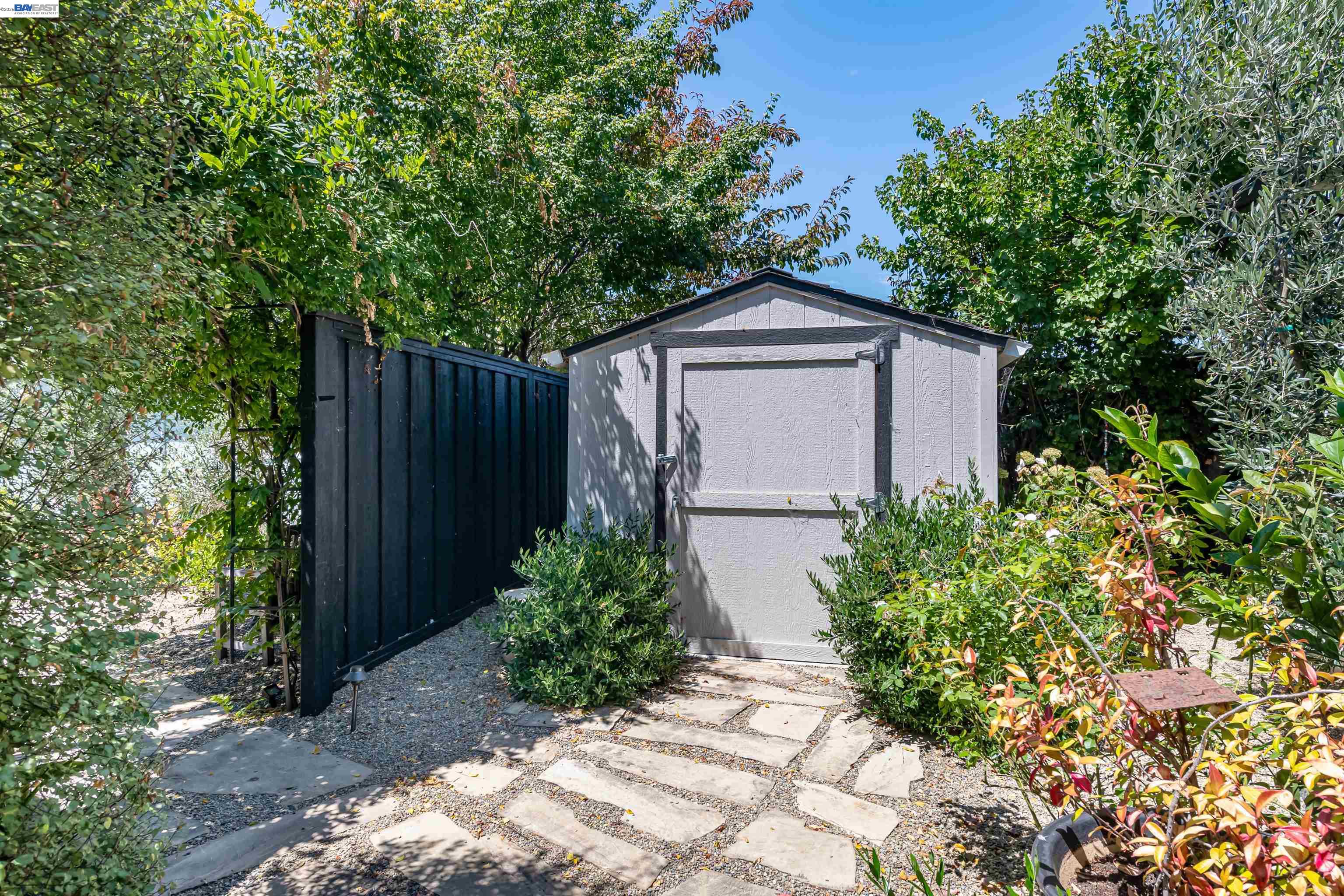 3229 Toyon Ter, Alameda CA 94501 — photo 55
