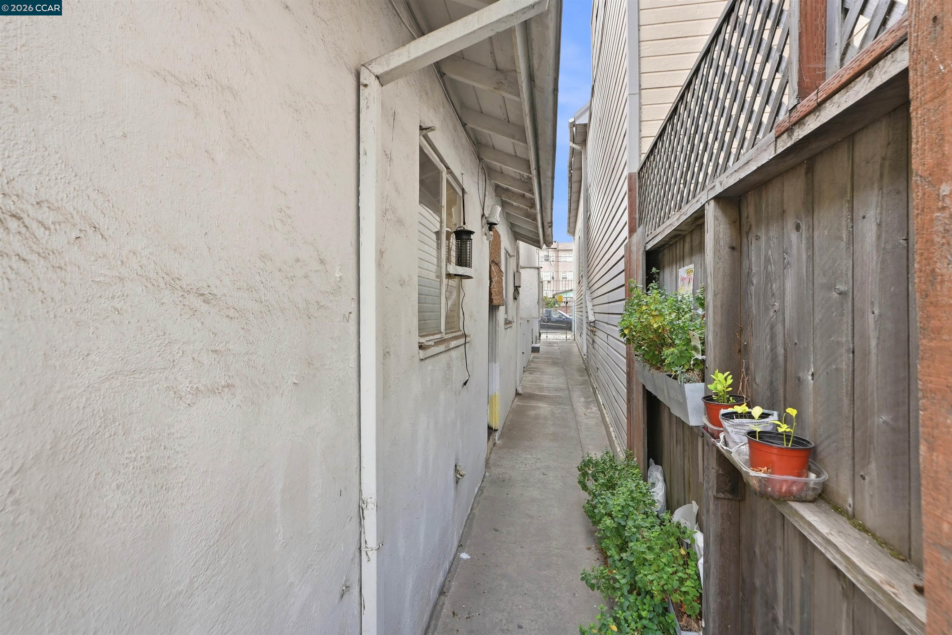 1439 7Th Ave, Oakland CA 94606 — photo 14