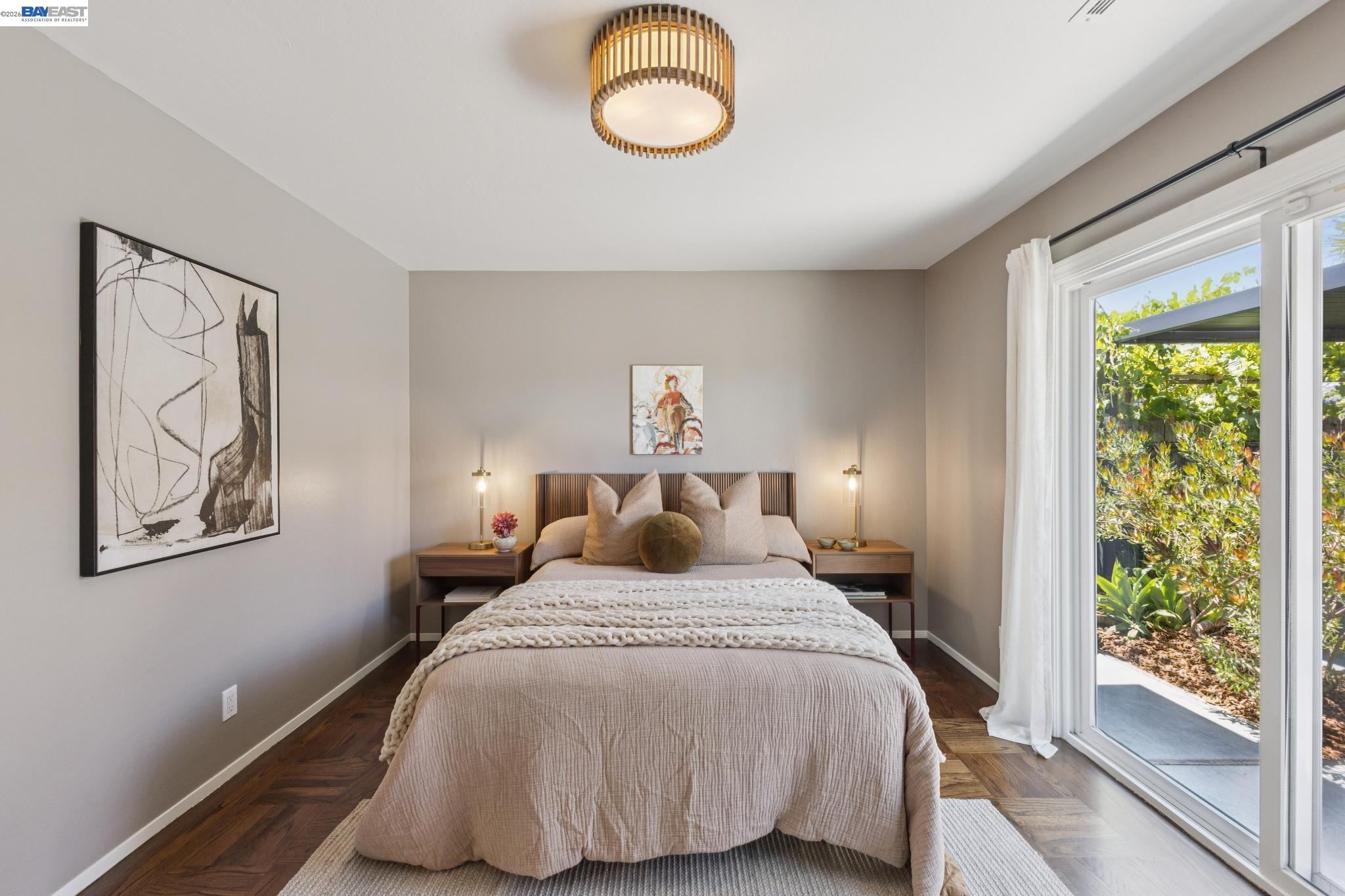 433 Kitty Hawk Rd, Alameda CA 94501 — photo 13
