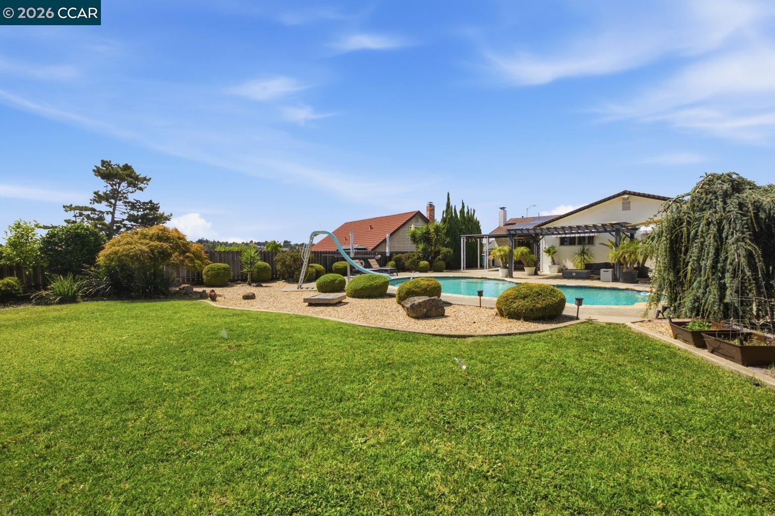 824 Coral Dr, Rodeo CA 94572 — photo 32
