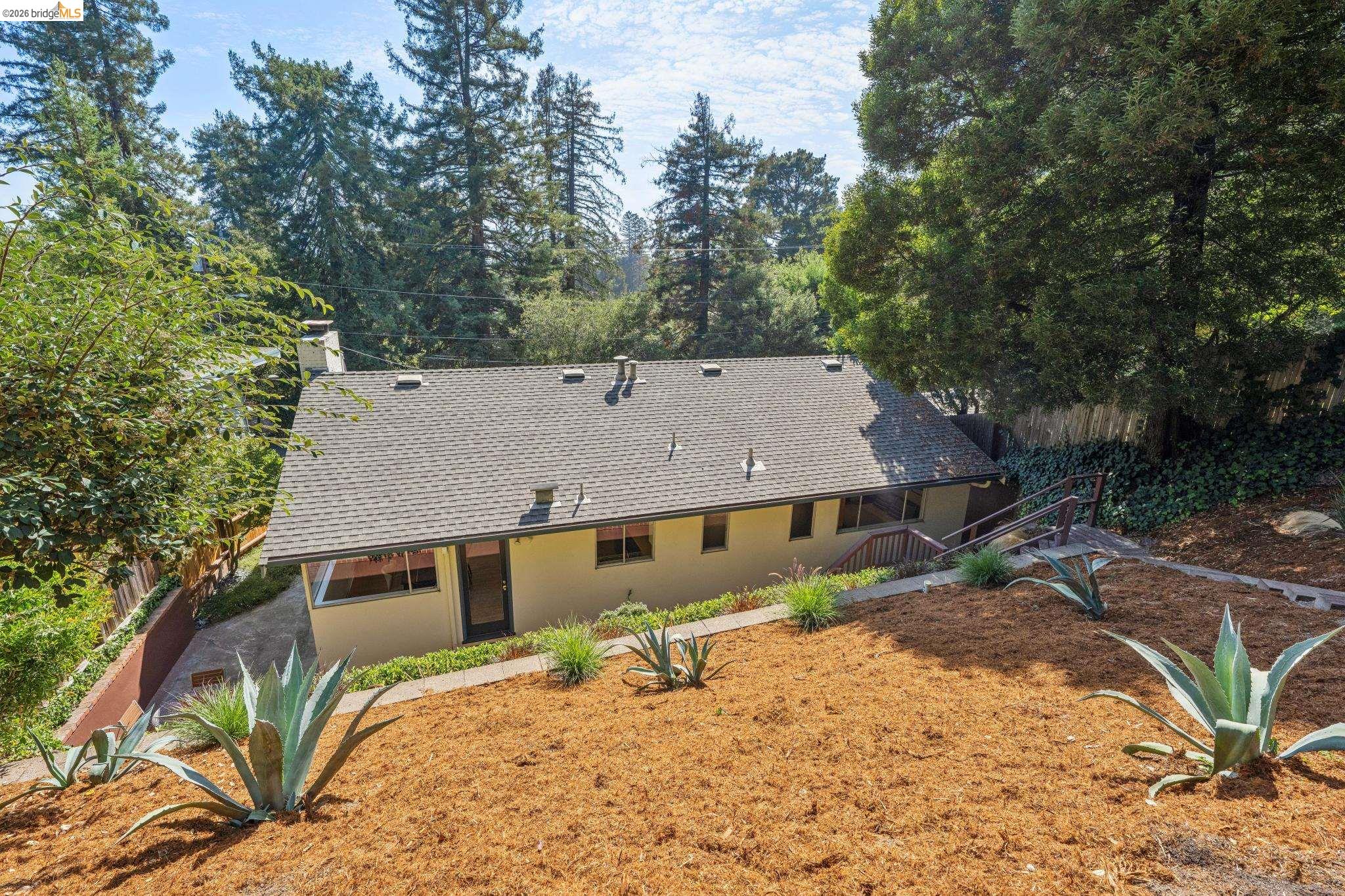 844 Blair Ave, Oakland CA 94611 — photo 47