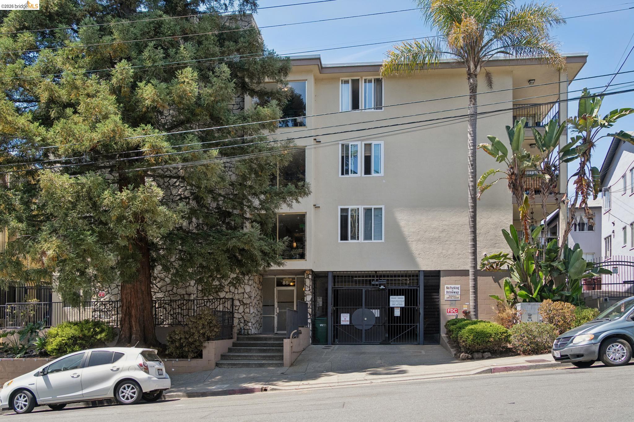 85 Vernon St 312, Oakland