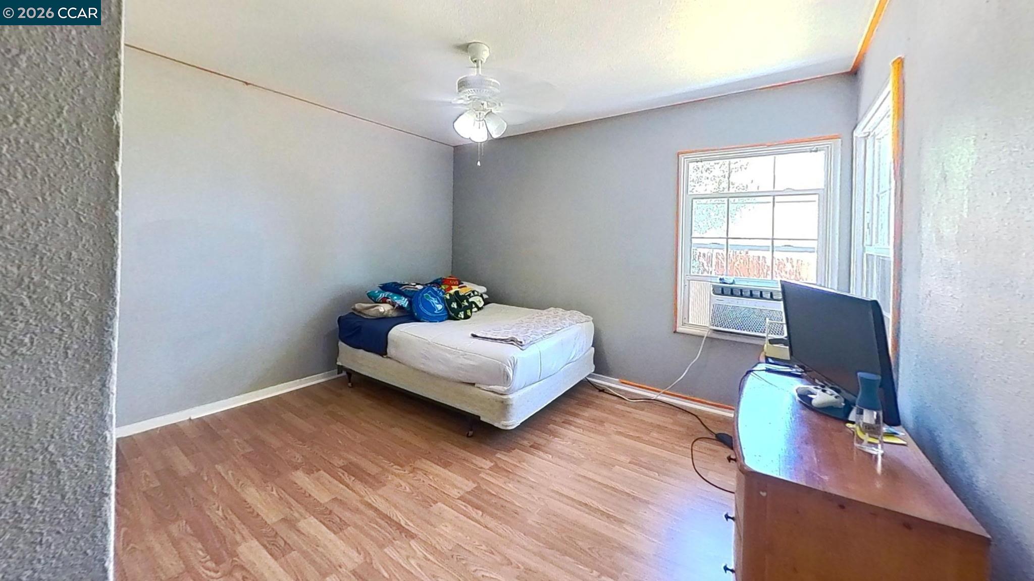 90 Linscheid, Pittsburg CA 94565 — photo 11