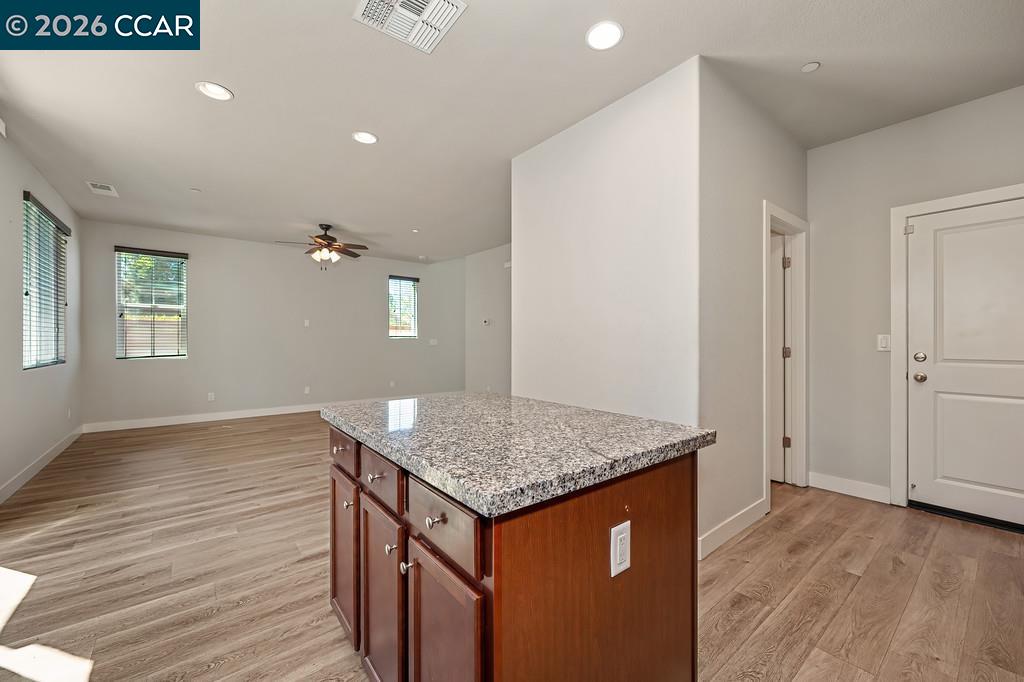 741 Candela Cir, Sacramento CA 95835 — photo 10