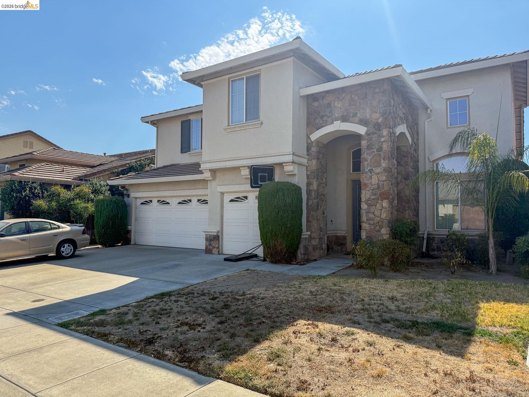 4033 Hopkins Ln, Modesto CA 95356 — photo 2