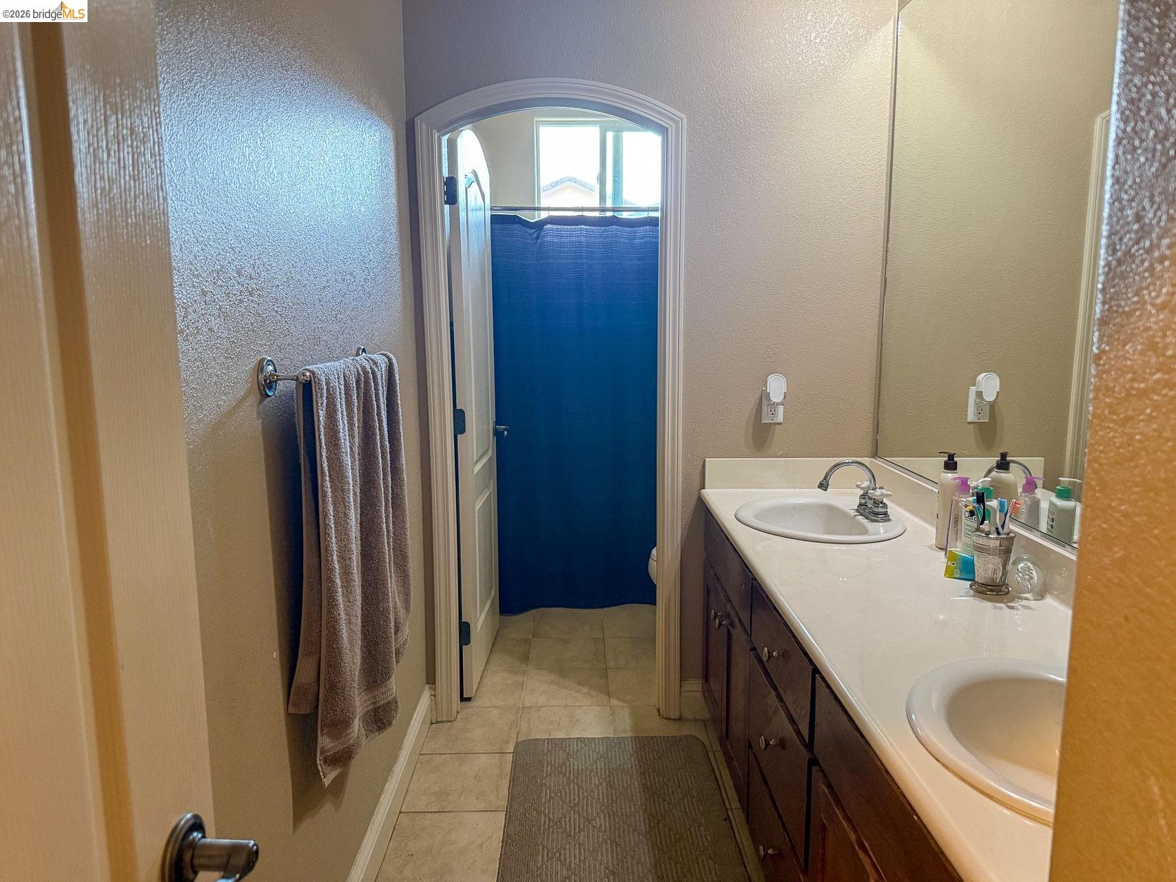 4033 Hopkins Ln, Modesto CA 95356 — photo 20
