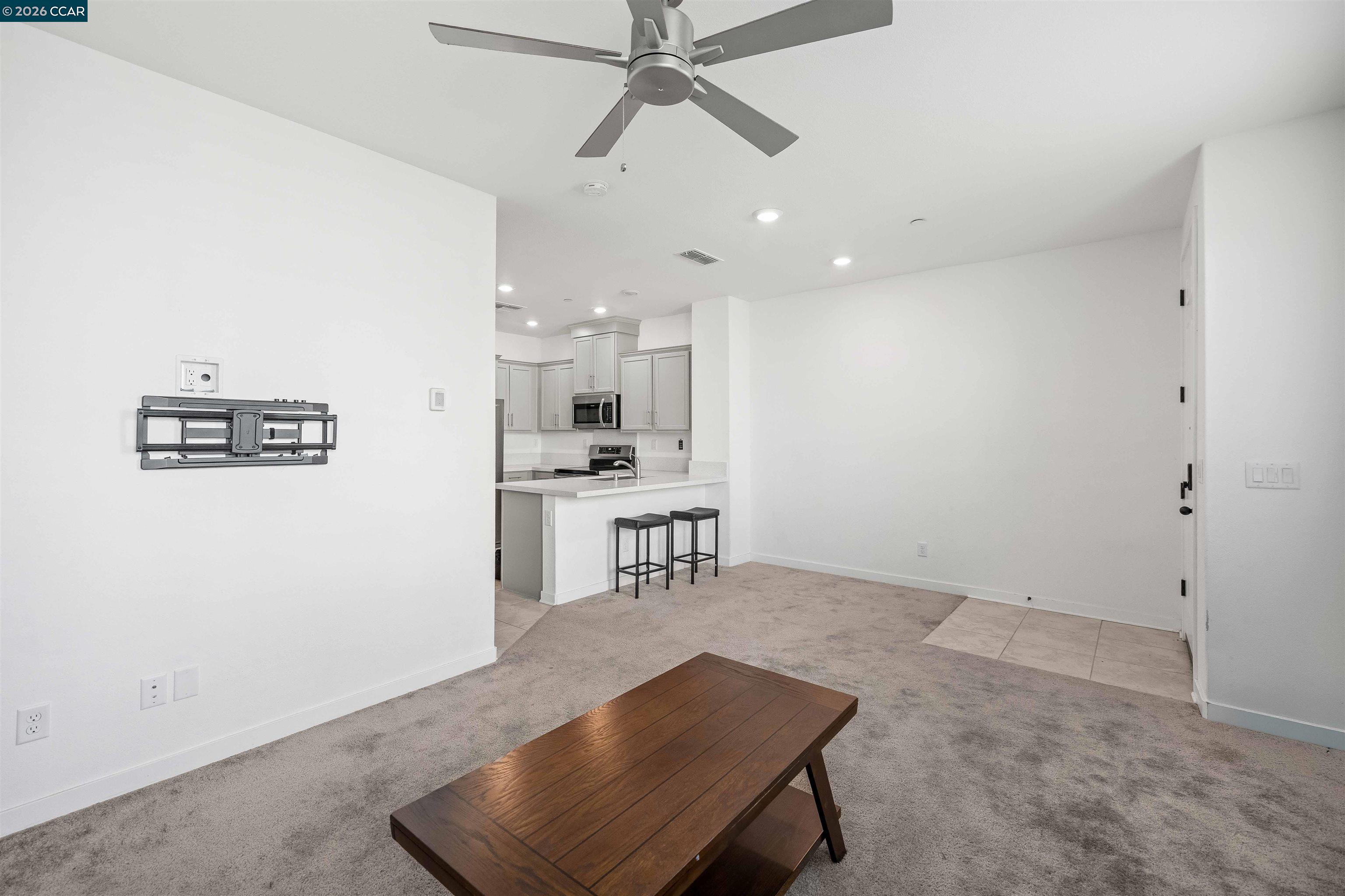 5301 E Commerce Way # 58104, Sacramento CA 95835 — photo 11