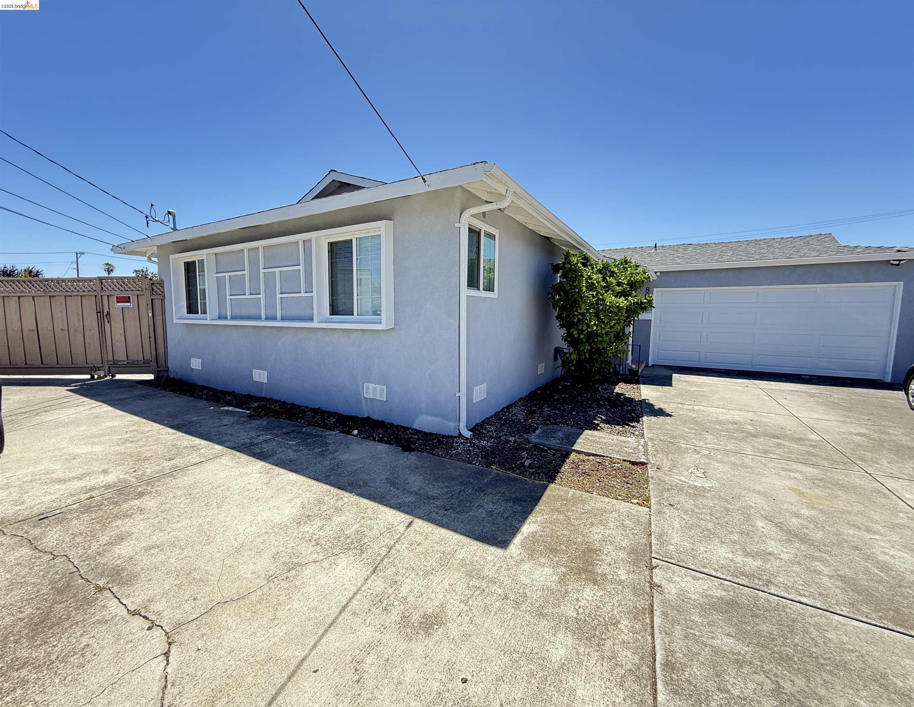 8096 Juniper Ave, Newark CA 94560