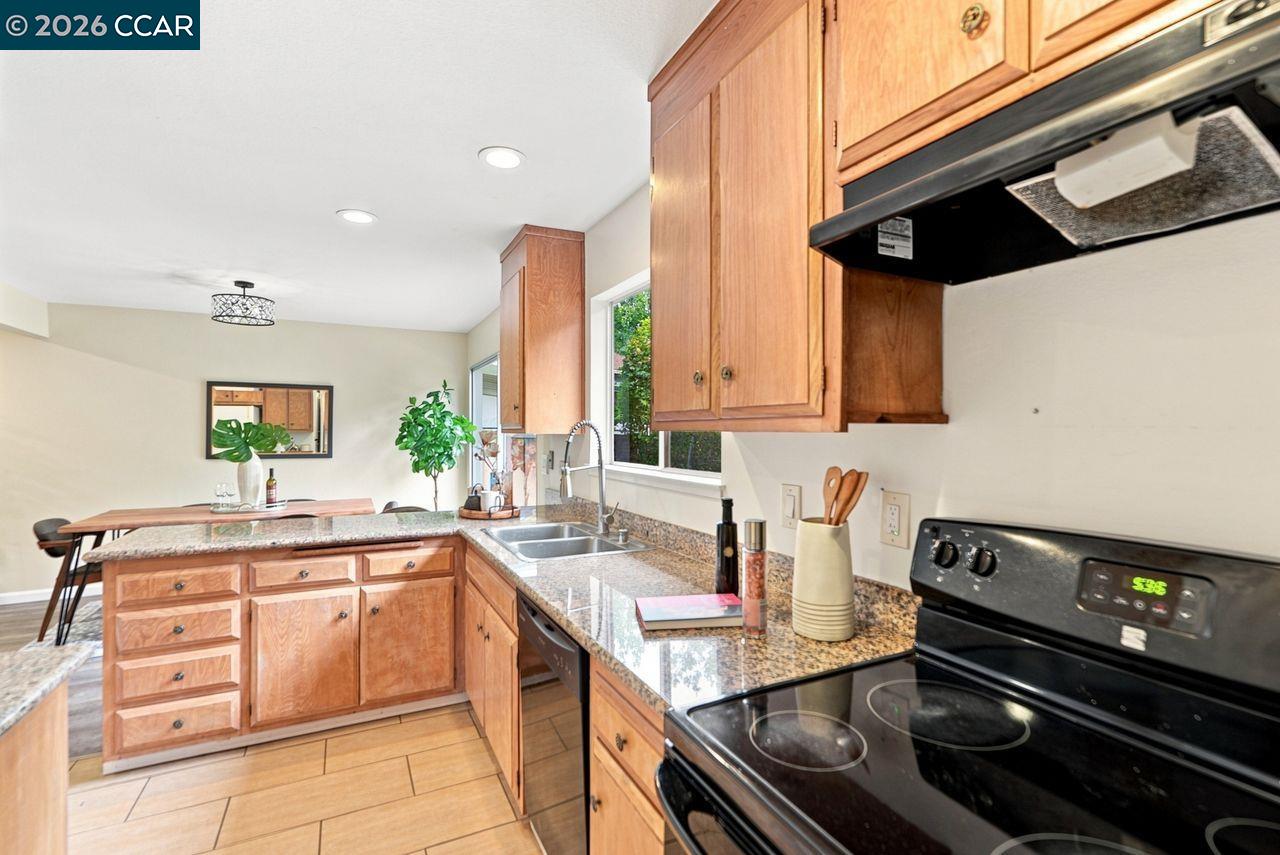 167 Miramonte Dr, Moraga CA 94556 — photo 10