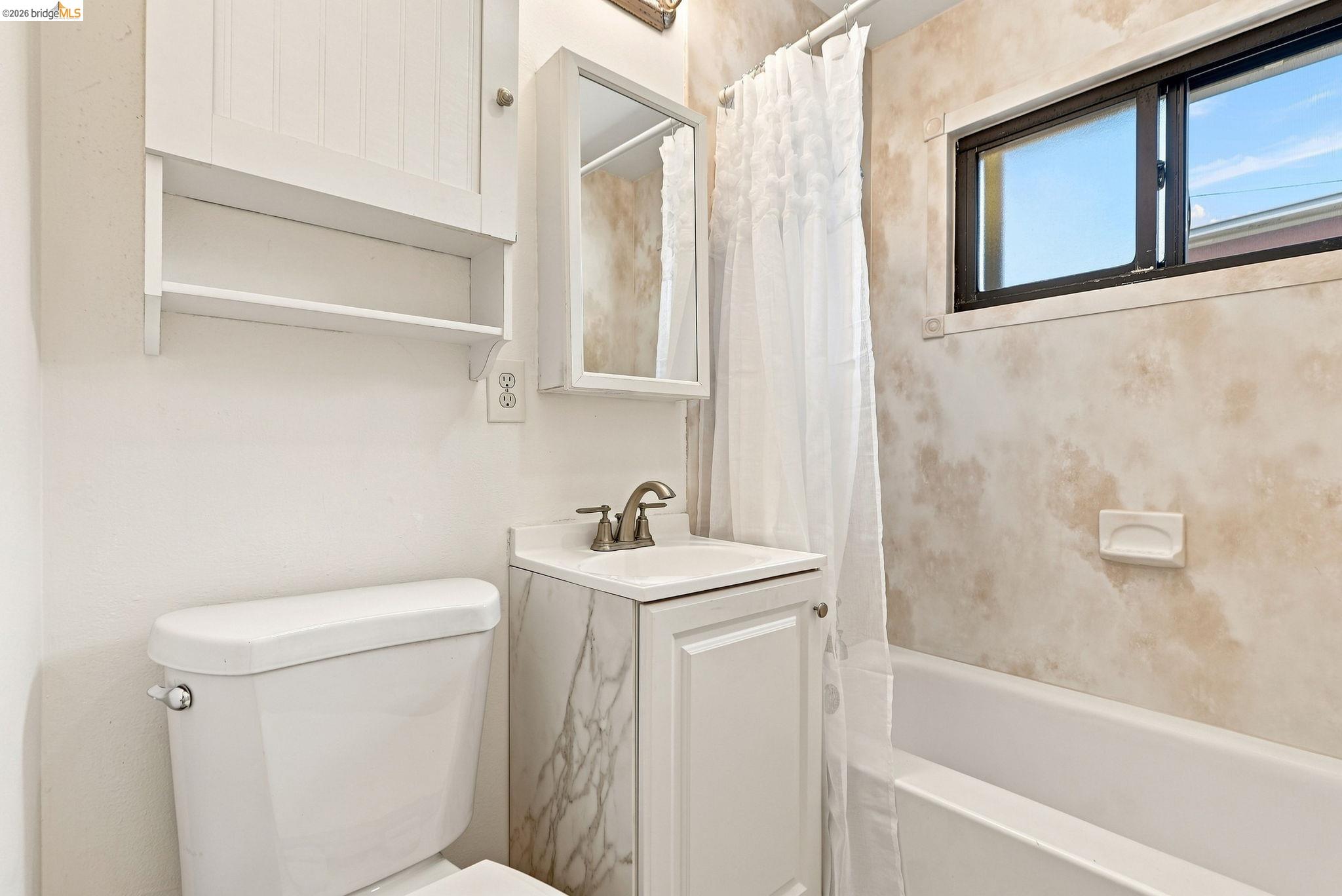 290 Shepherd Ave, Hayward CA 94544 — photo 20