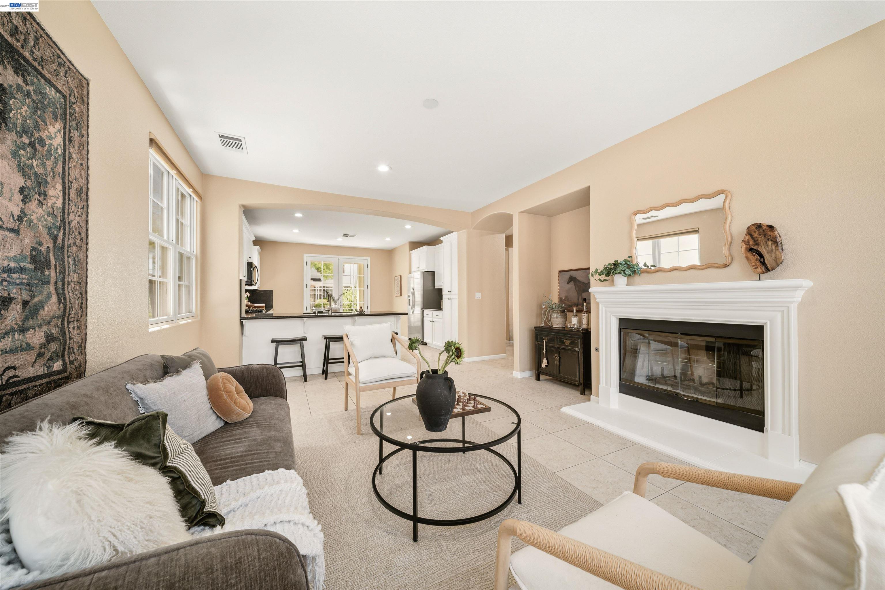 381 Hollister Ave, Alameda CA 94501 — photo 12