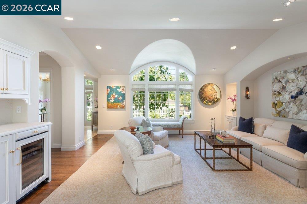 694 Los Palos Dr, Lafayette CA 94549 — photo 12