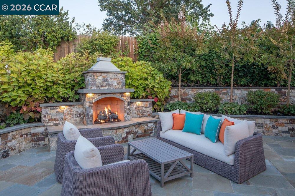 694 Los Palos Dr, Lafayette CA 94549 — photo 53
