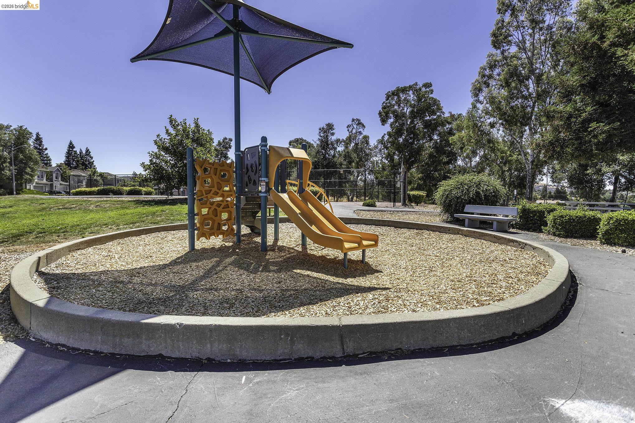 266 Brady Street, Martinez CA 94553 — photo 32