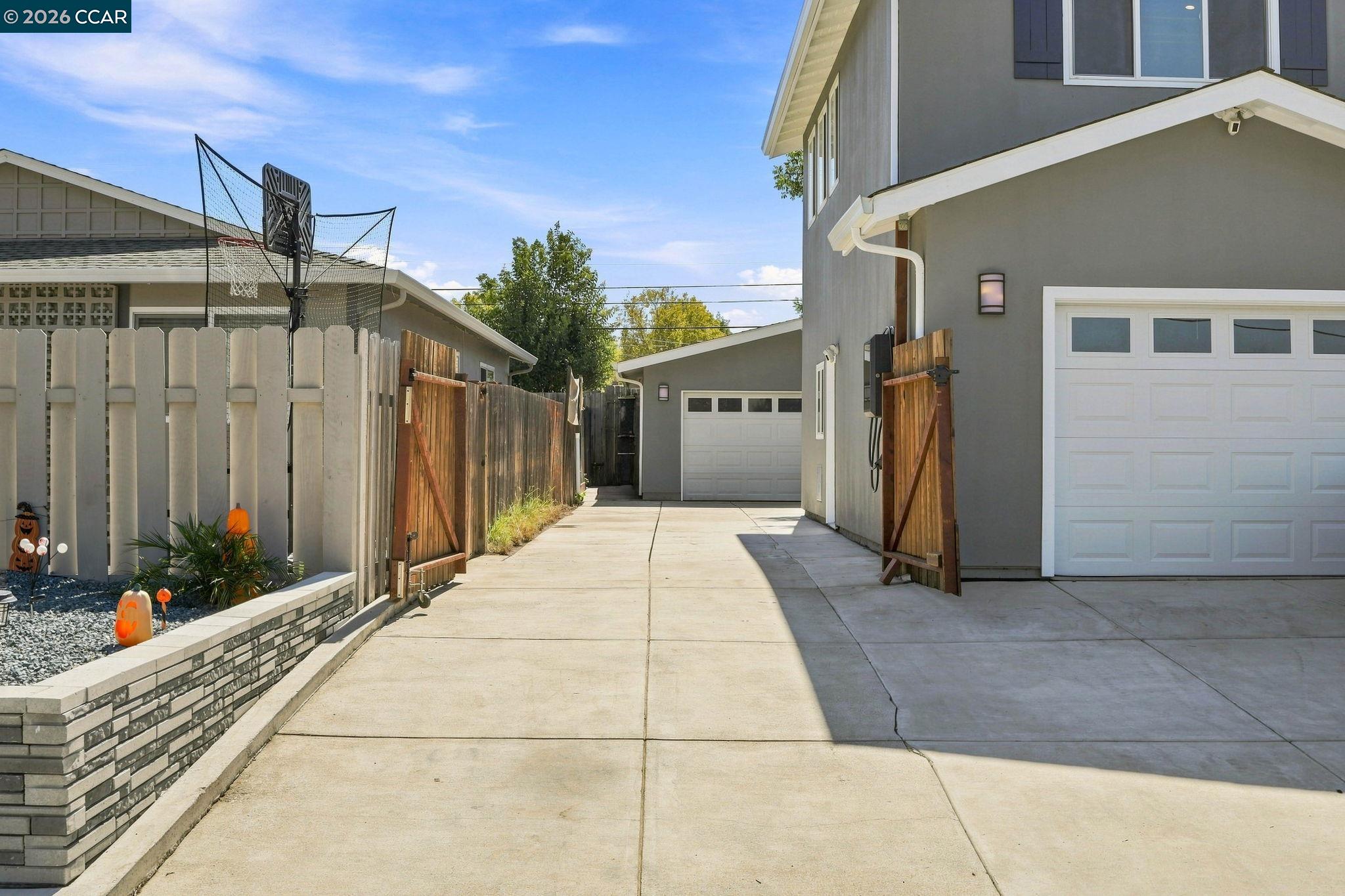 1704 Denkinger Rd, Concord, CA 94521 photo 11