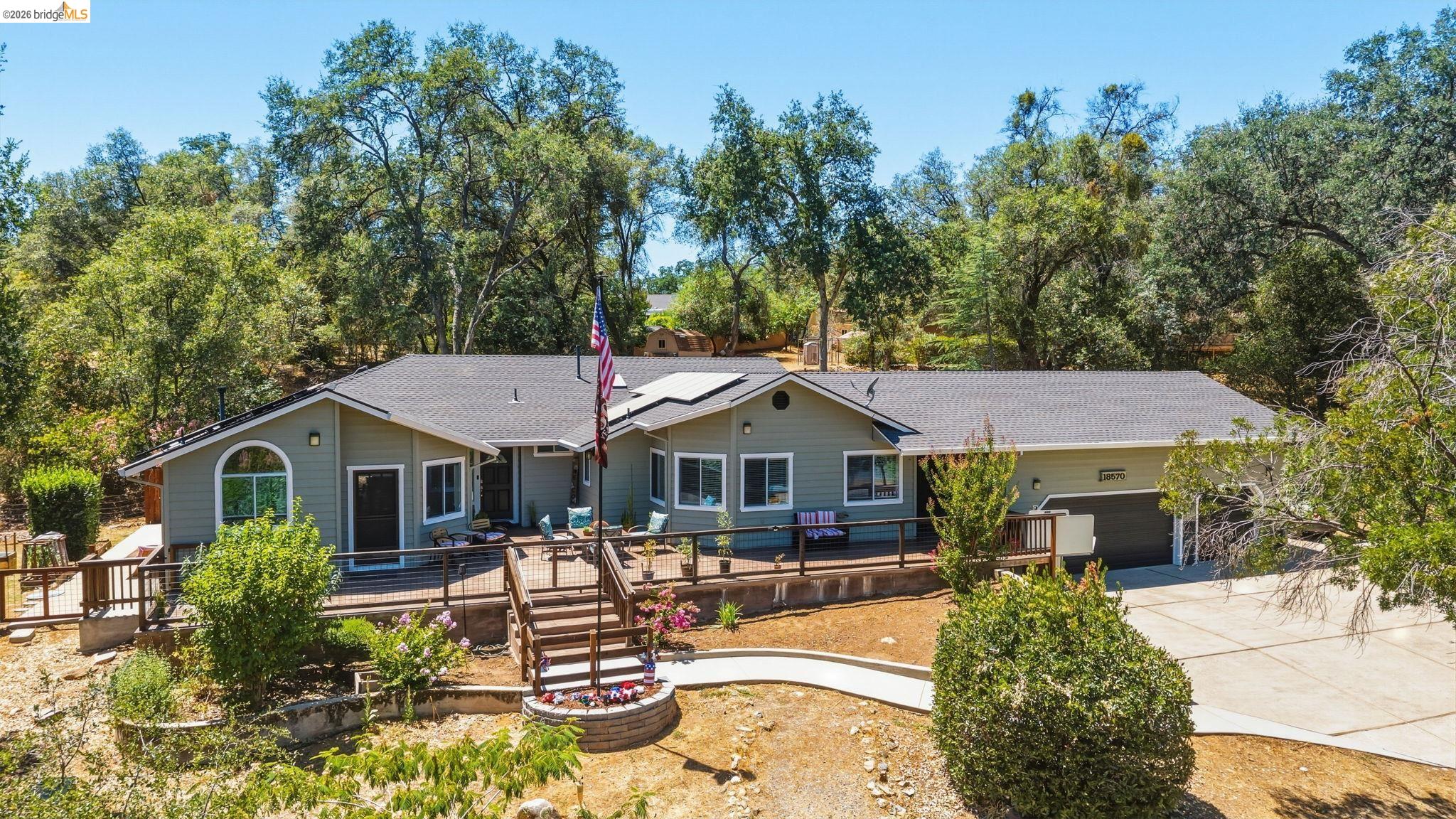18570 Pradera Real Rd, Sonora CA 95370