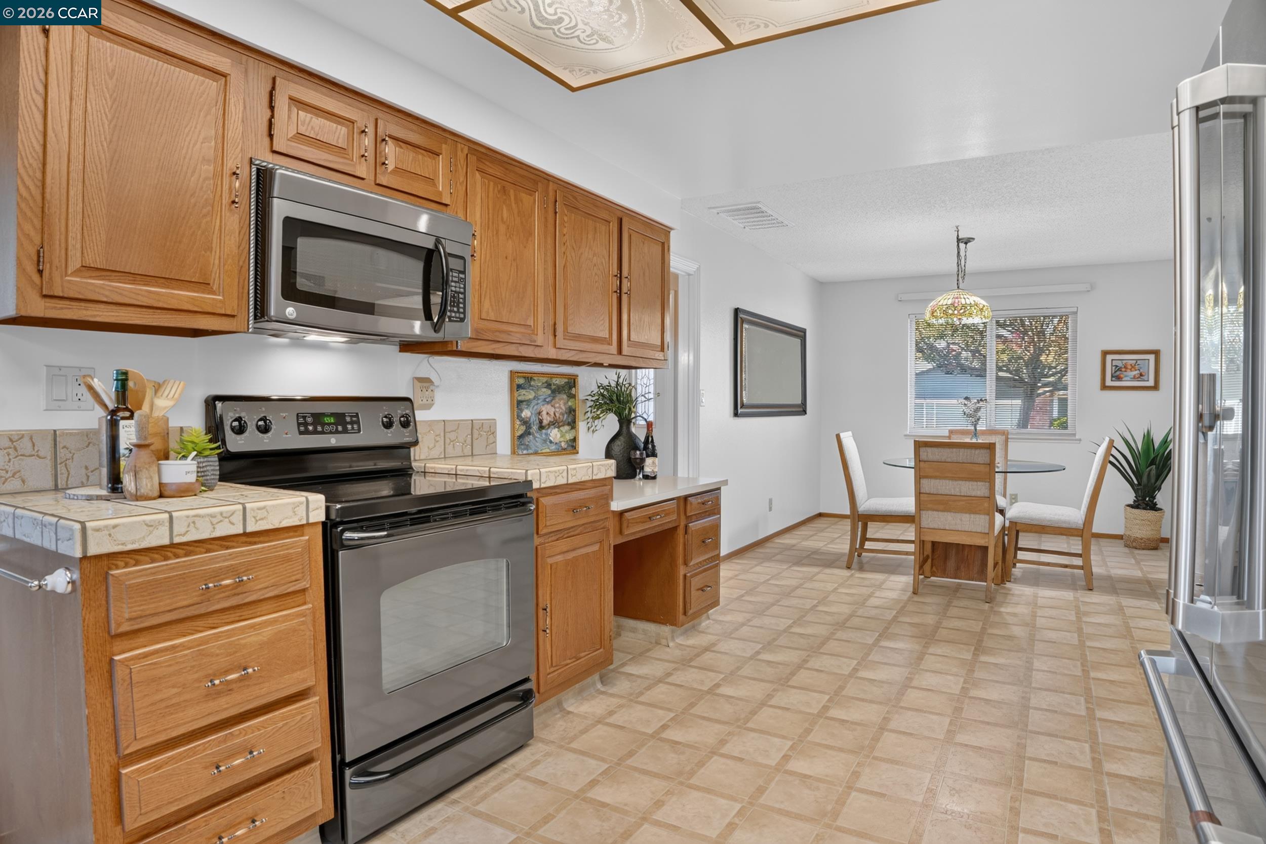 8 Casey Glen Ct, Clayton CA 94517 — photo 18