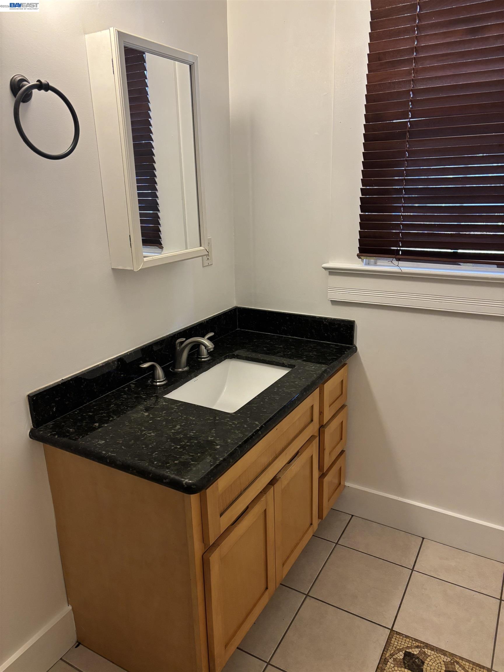 1221 Campbell, Oakland CA 94607 — photo 33