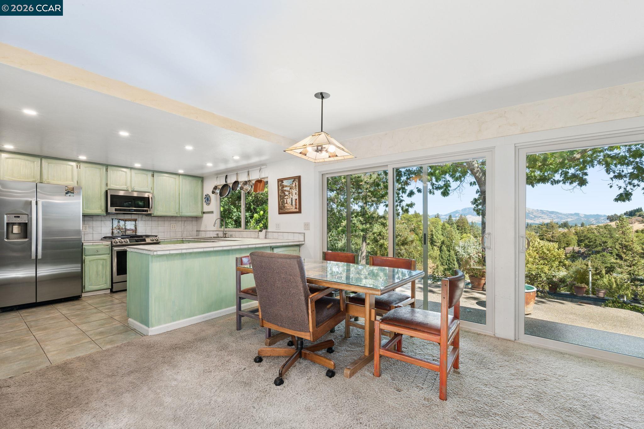 834 Carter Acres Ln, Martinez CA 94553 — photo 13