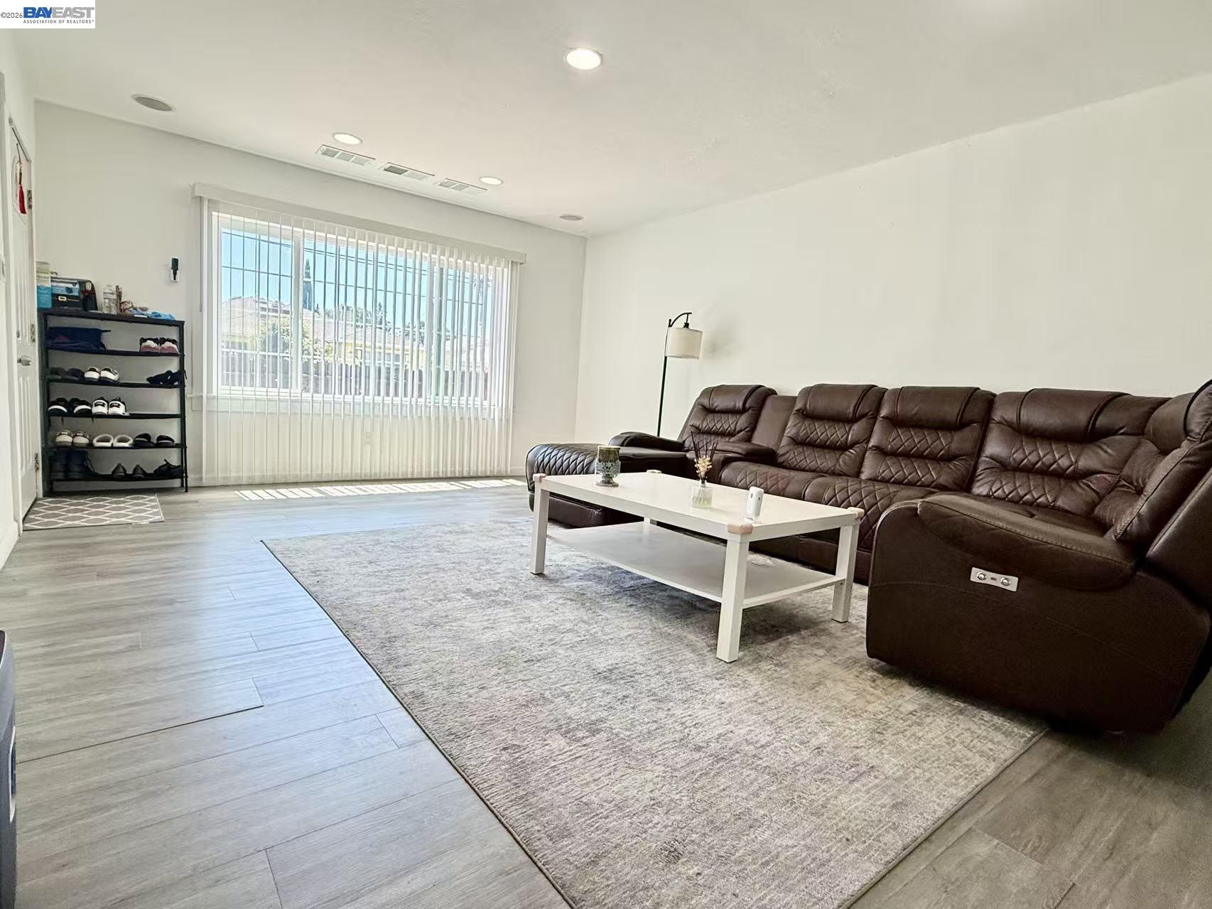 441 Bartlett Ave, San Lorenzo CA 94541 — photo 2