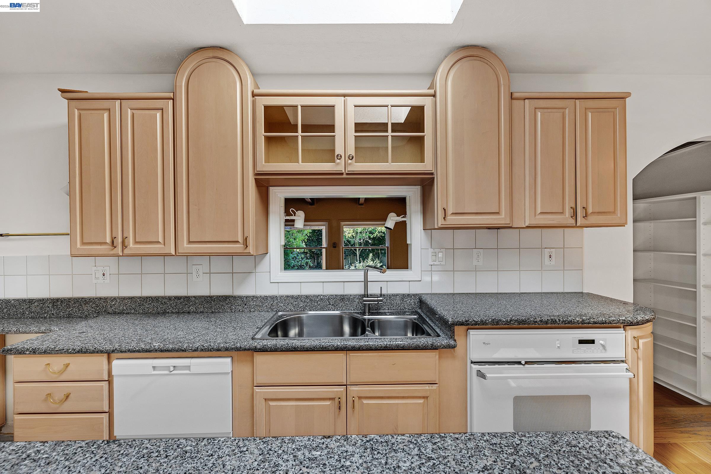 659 Peach St, Novato CA 94945 — photo 15