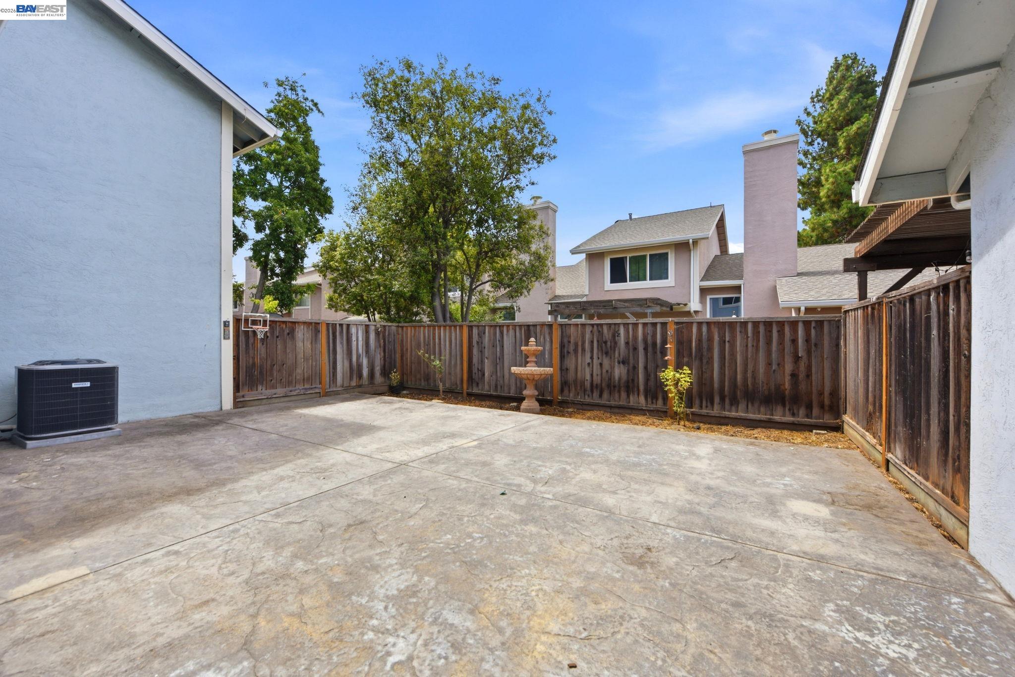 2423 Blackpool Ln, San Leandro CA 94577 — photo 33