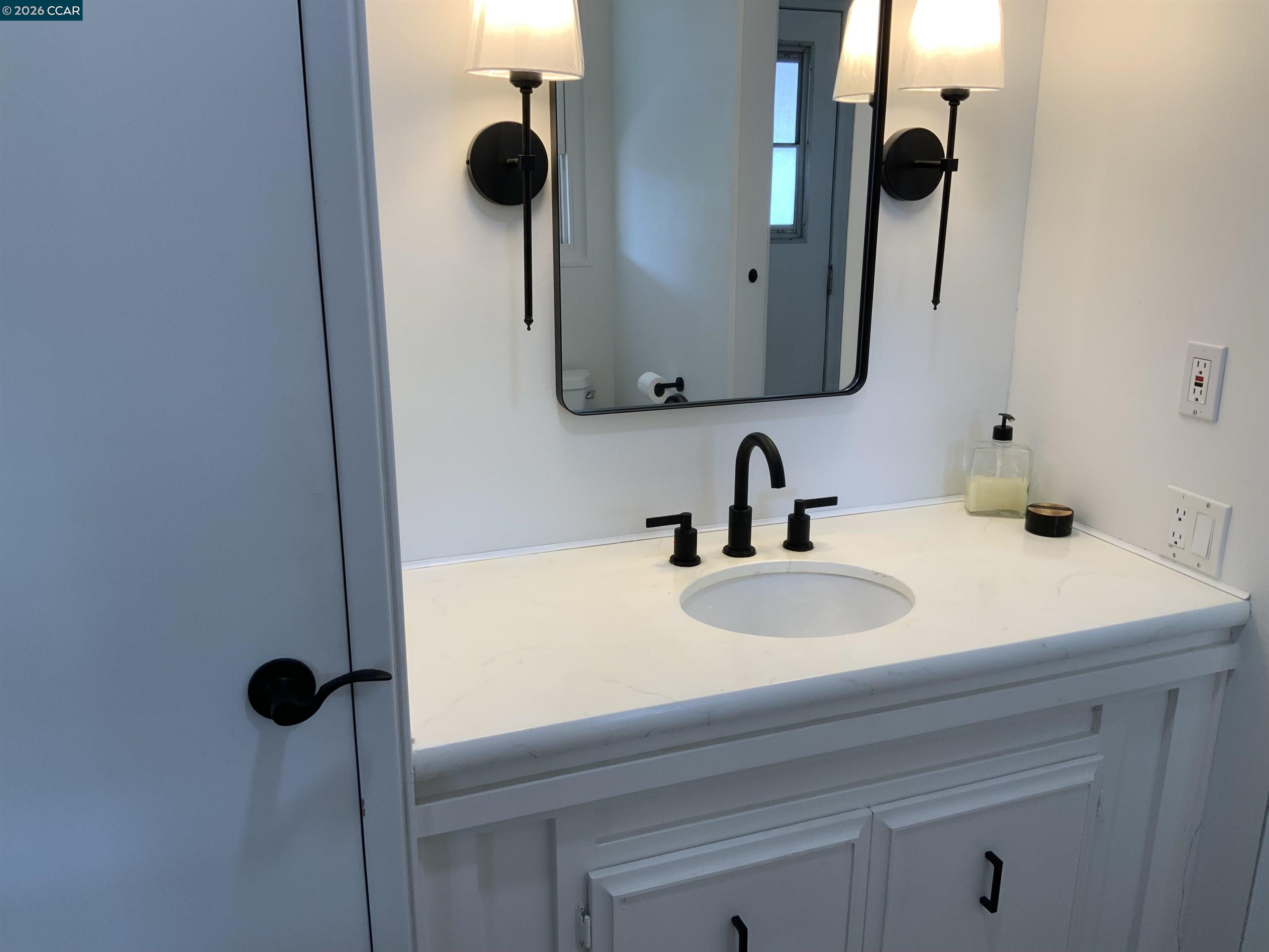 54 Pali Way, Pittsburg CA 94565 — photo 27