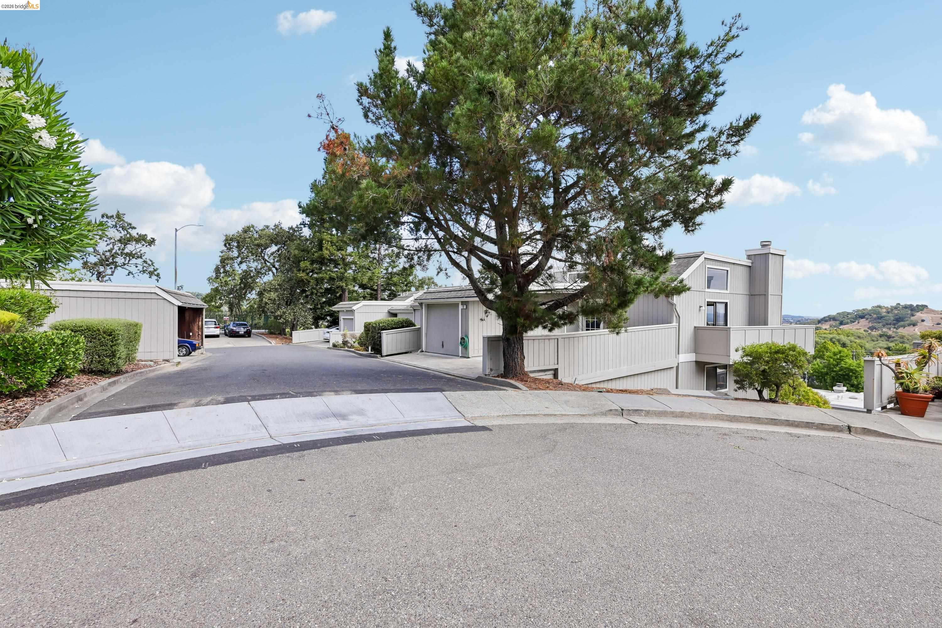 12 Madrid Ct, Novato CA 94949 — photo 40