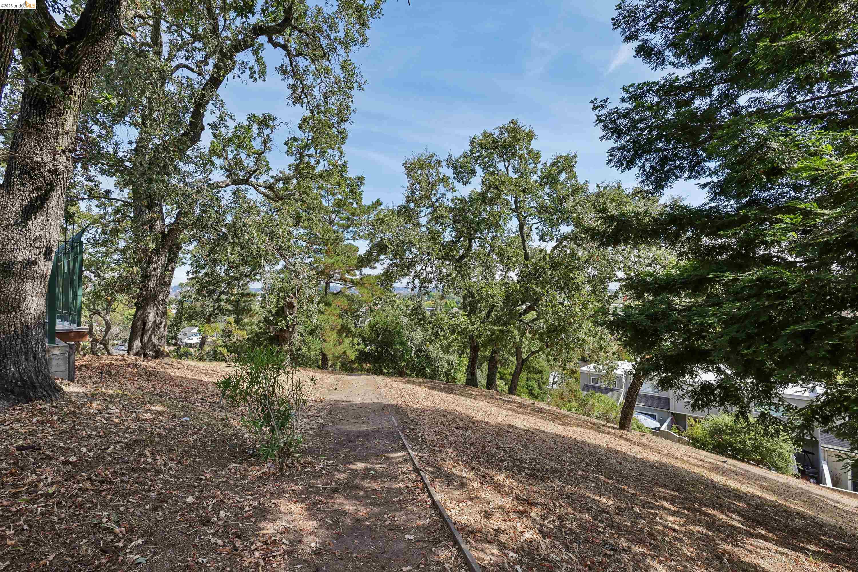 12 Madrid Ct, Novato CA 94949 — photo 43