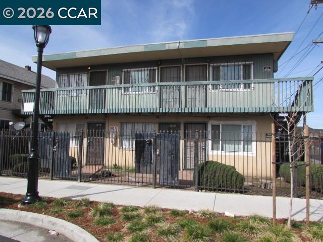 Front Image Thumbnail for CC41145386