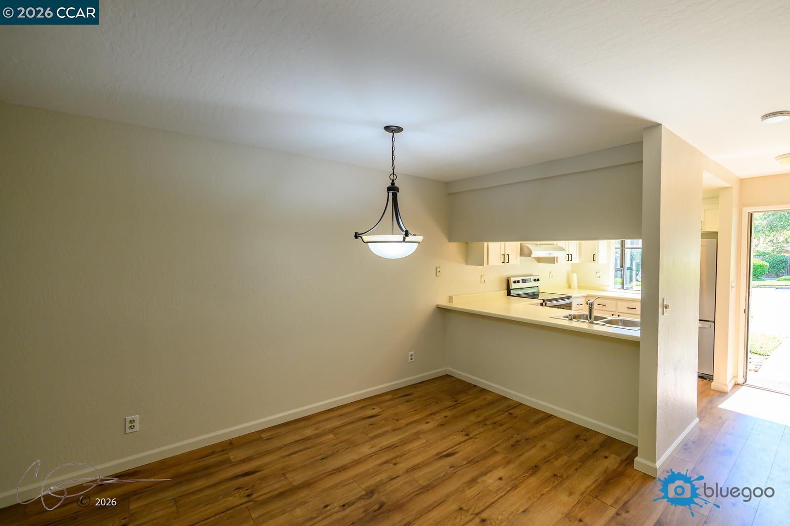 324 Eastgate Ln, Martinez CA 94553 — photo 7